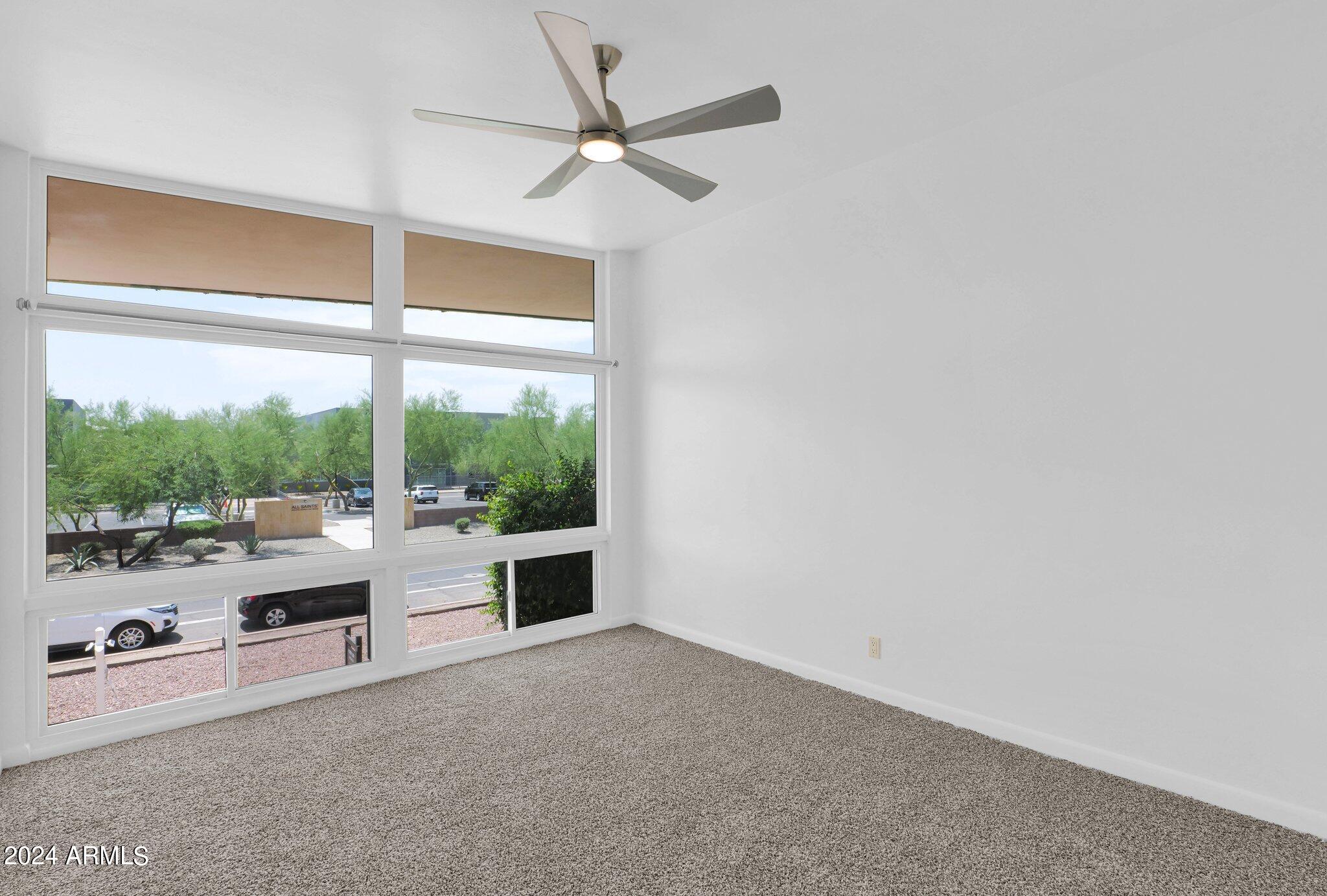 102 W MARYLAND Avenue, A2