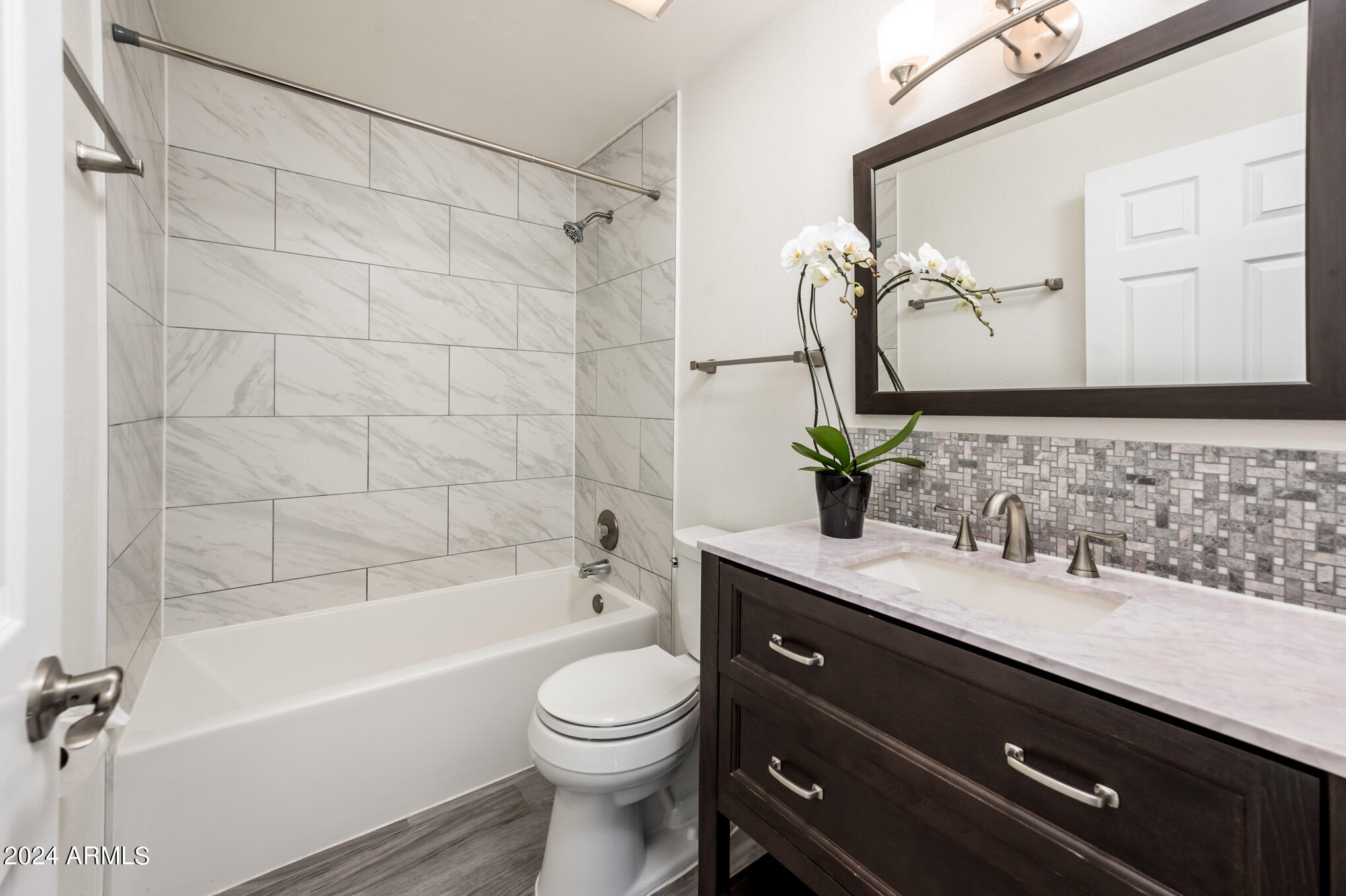 837 W 13TH Street