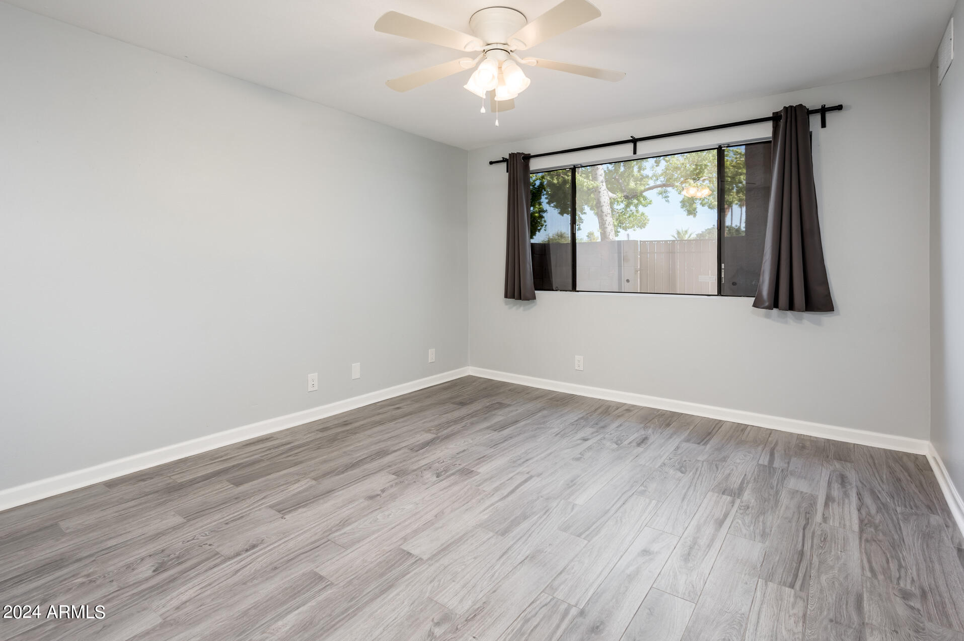 837 W 13TH Street