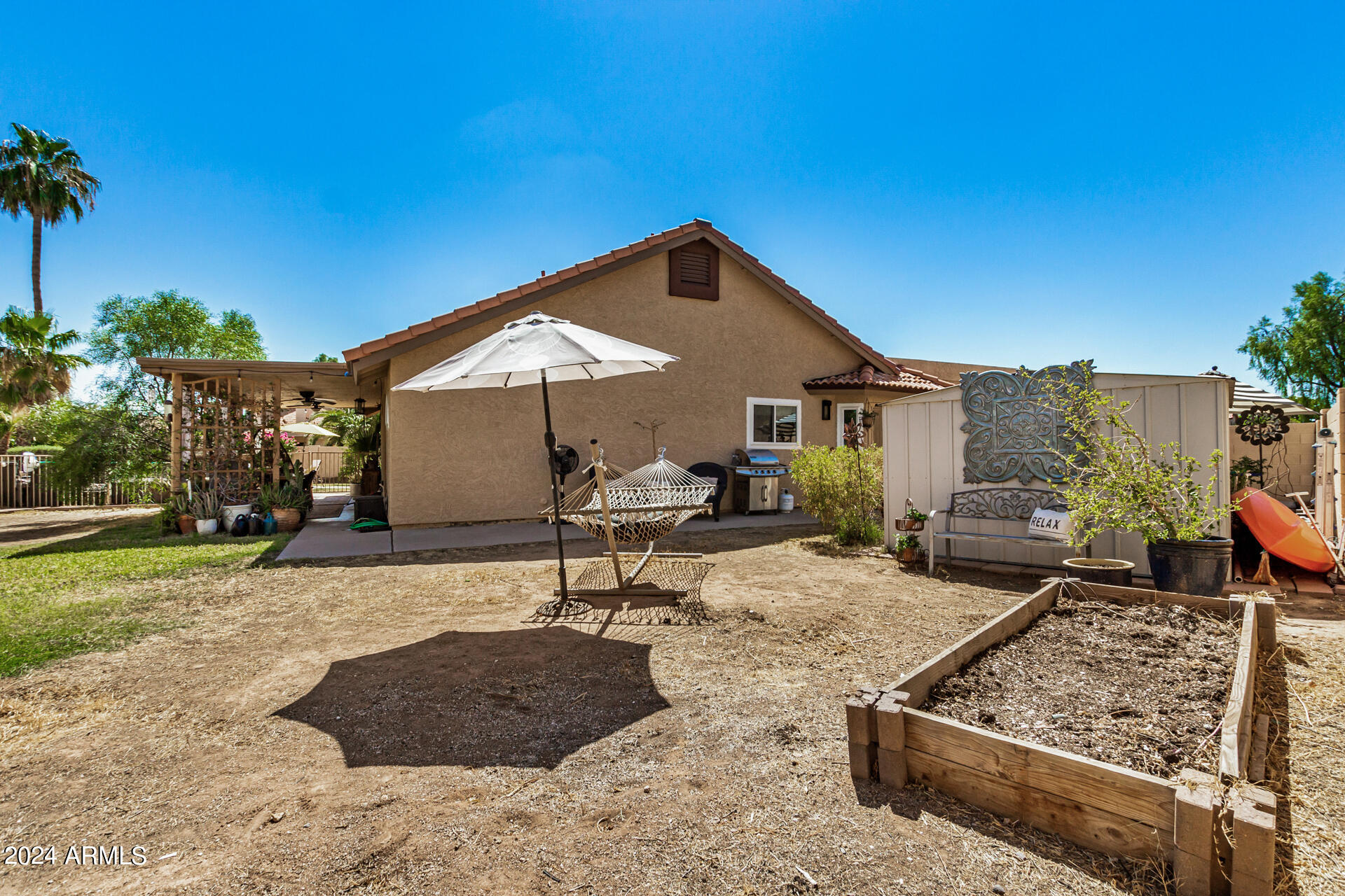 1207 W SEASCAPE Court
