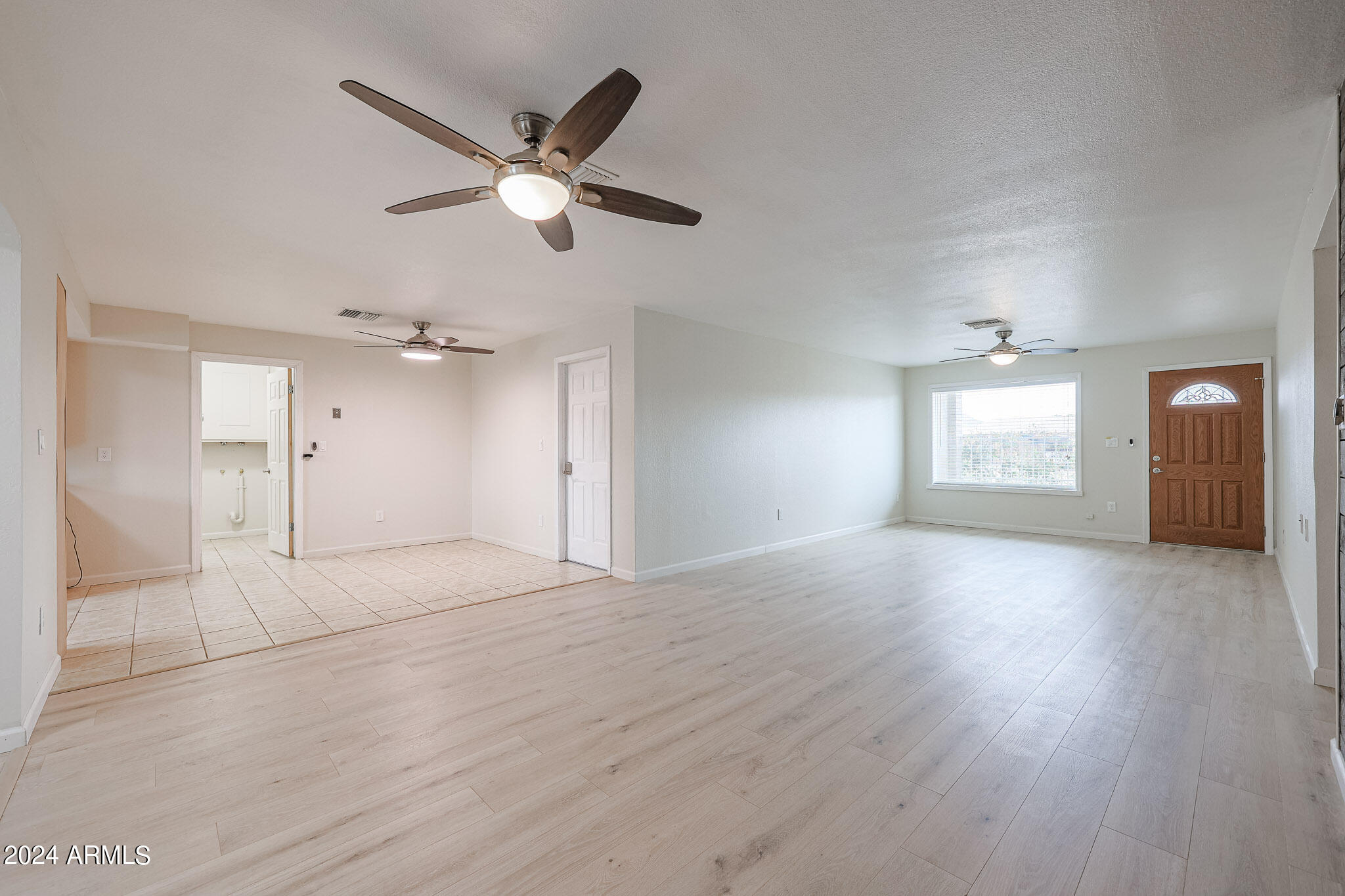 3443 E PARADISE Drive
