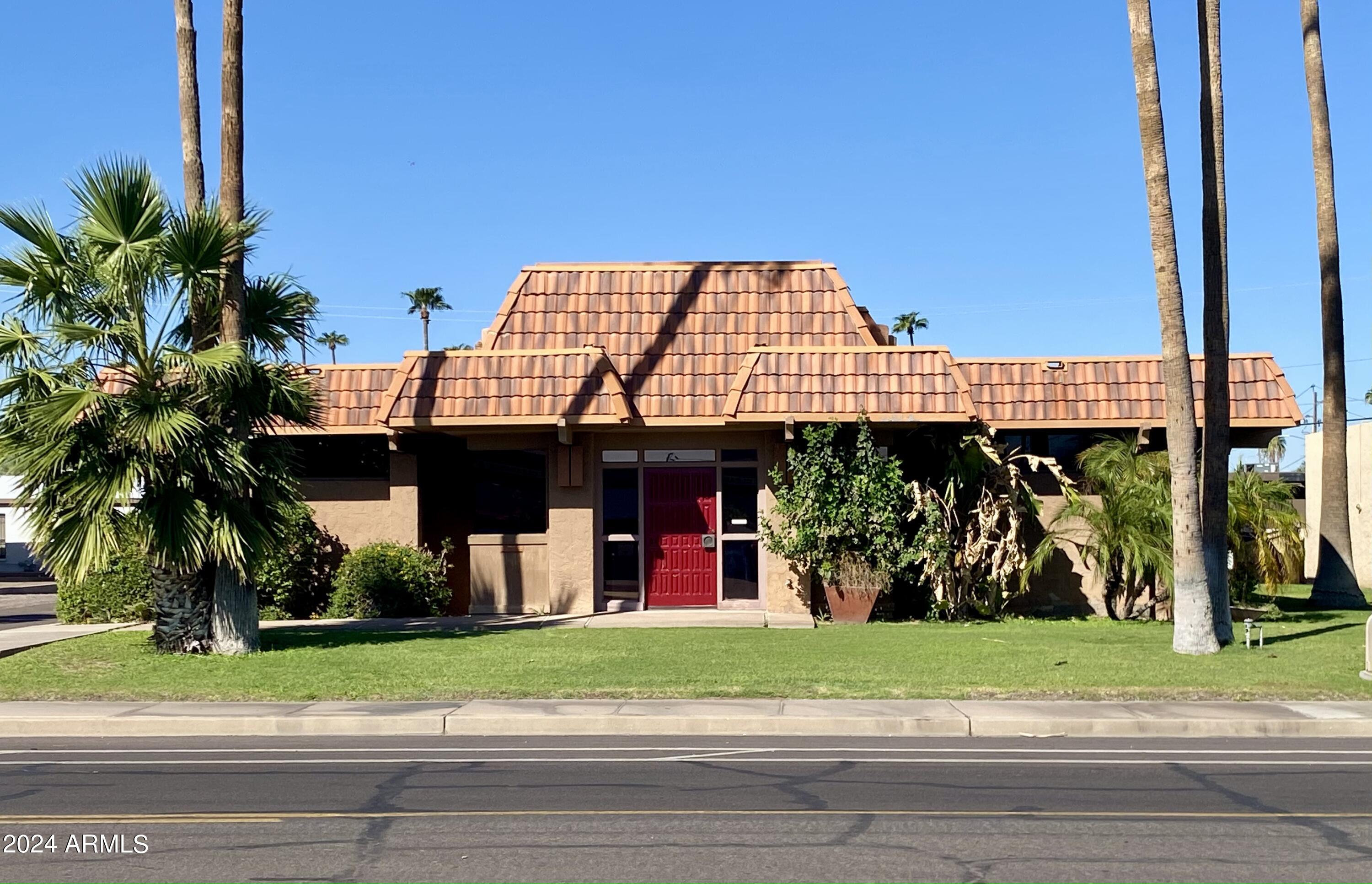 3004 N 68th Street