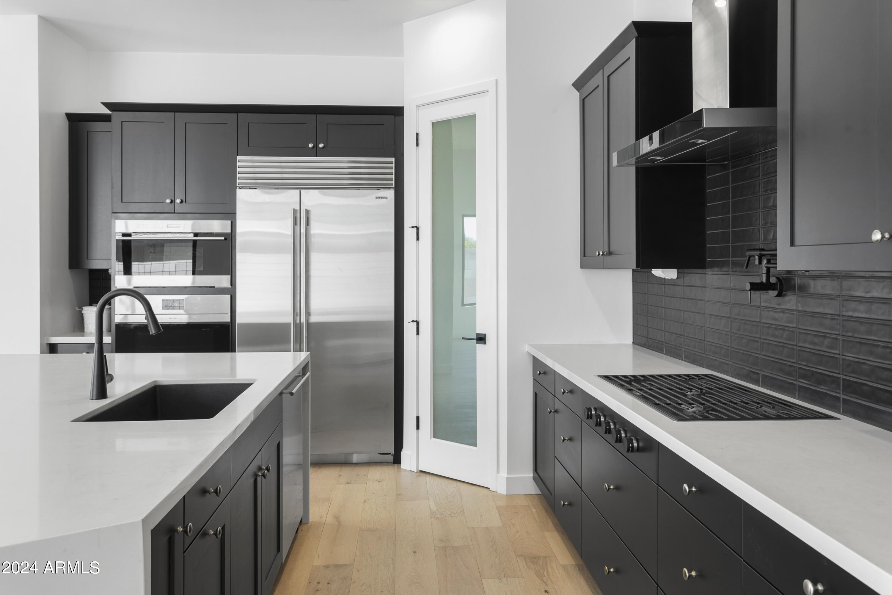 100 W Northern Avenue, 2