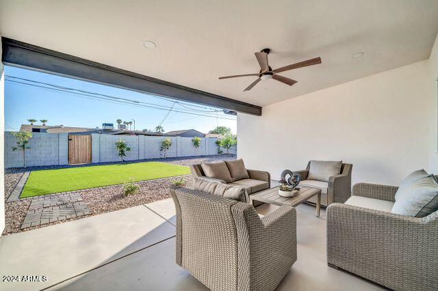 6837 E CULVER Street