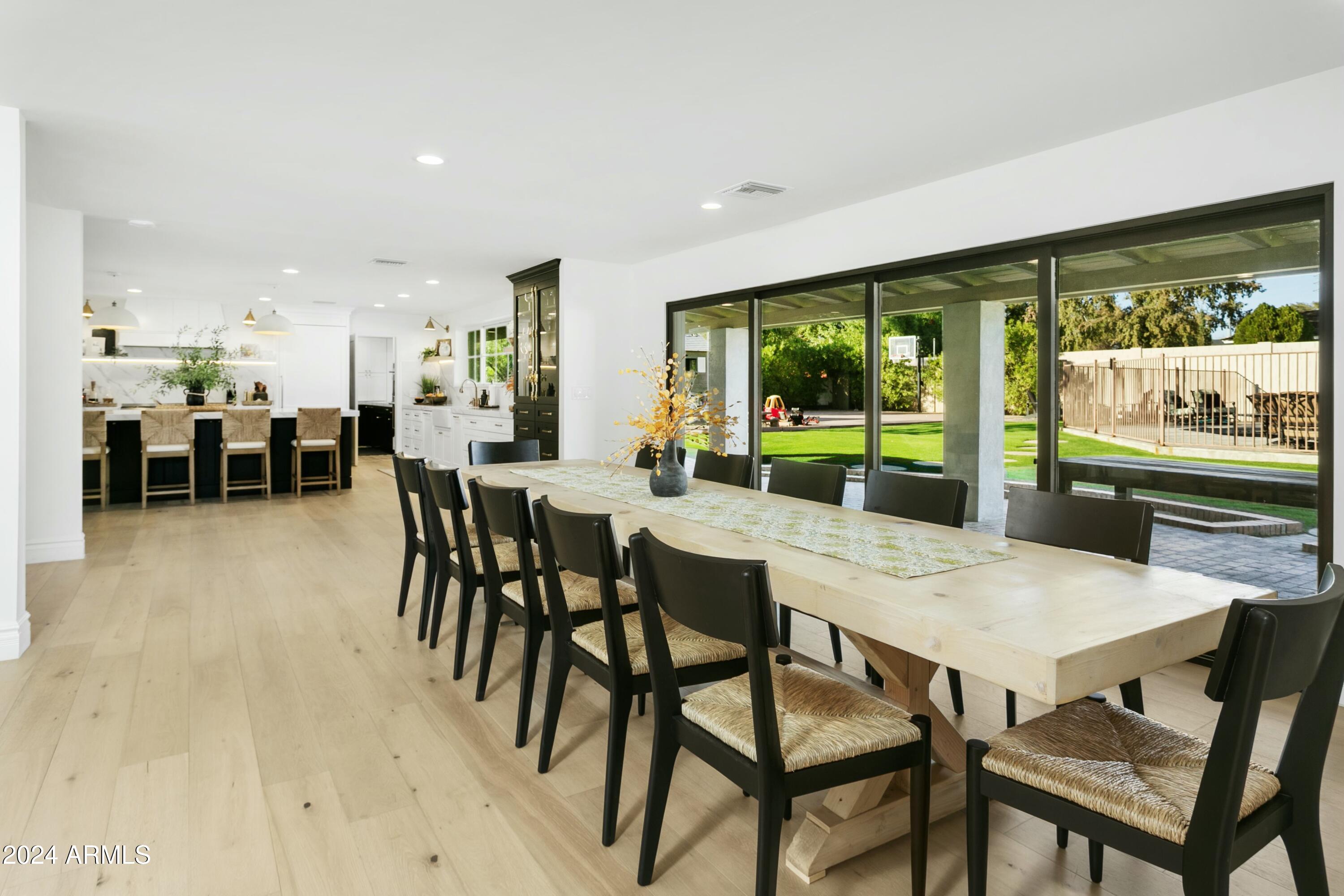 2246 E BETHANY HOME Road