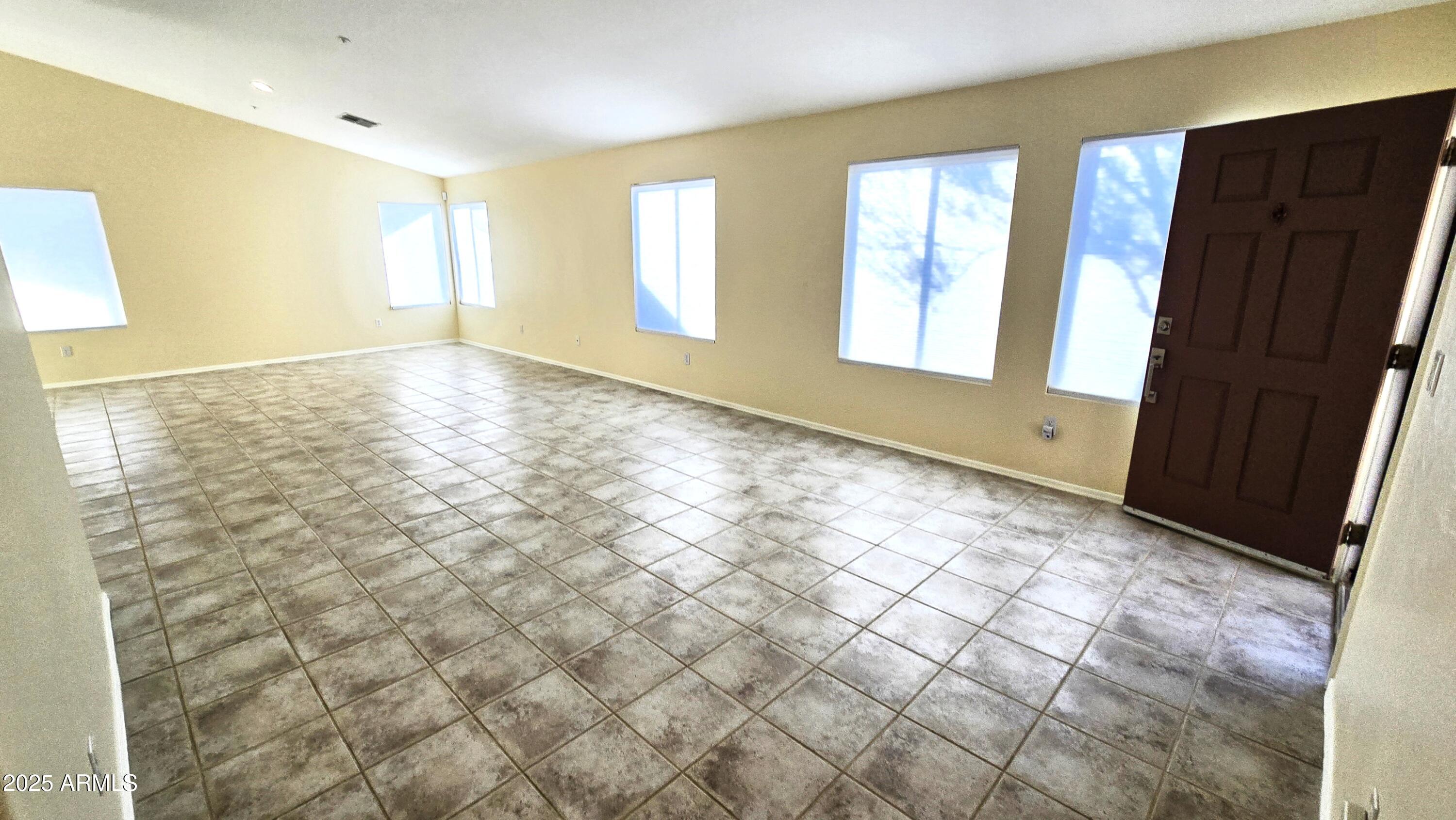 7543 E CHRISTMAS CHOLLA Drive