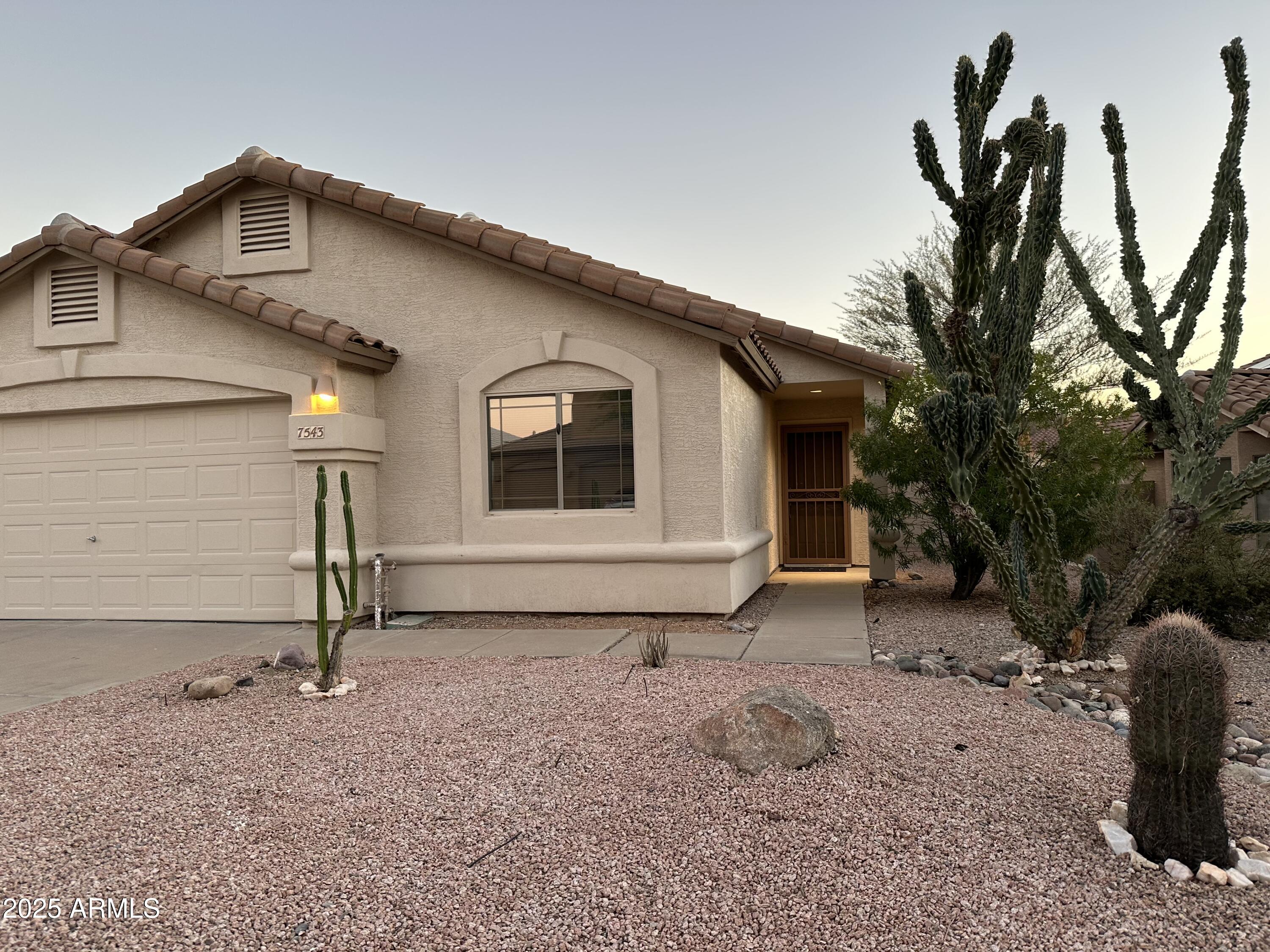 7543 E CHRISTMAS CHOLLA Drive