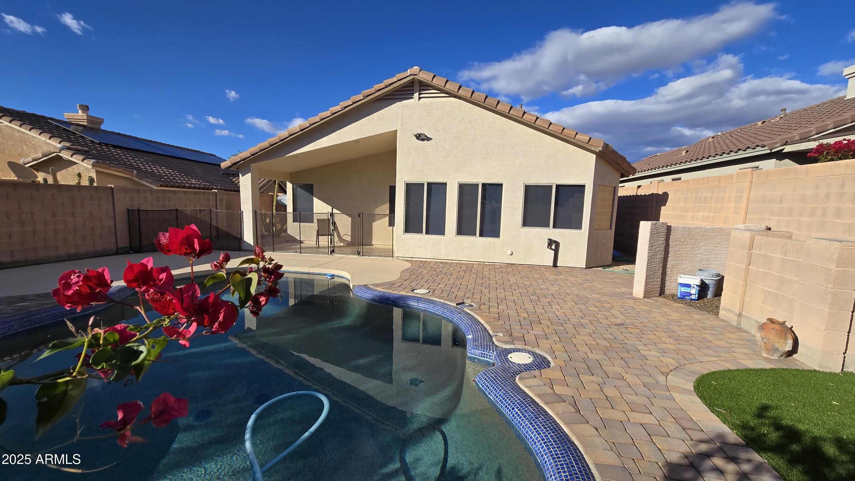 7543 E CHRISTMAS CHOLLA Drive