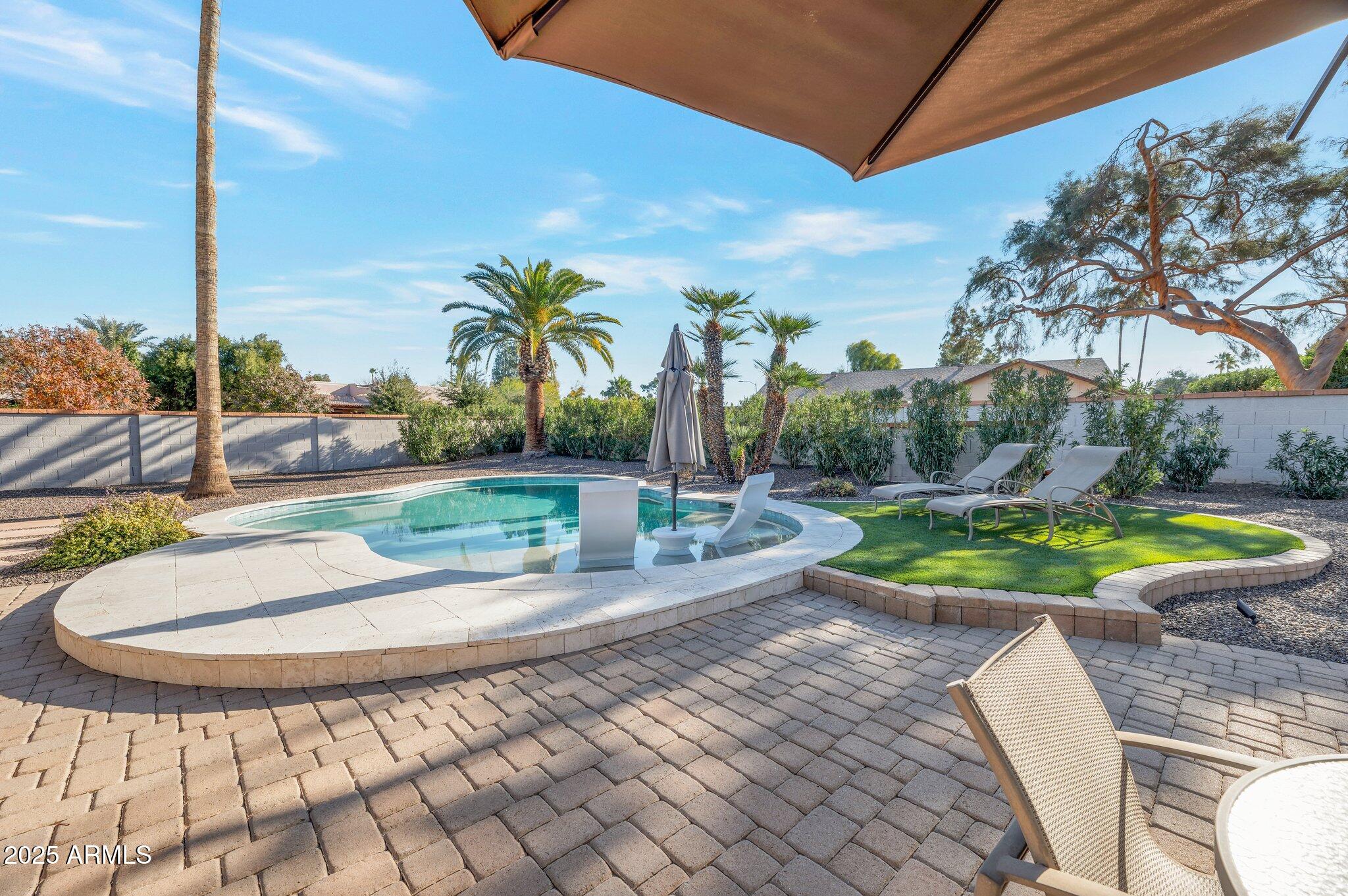 8137 E NASEEM Trail