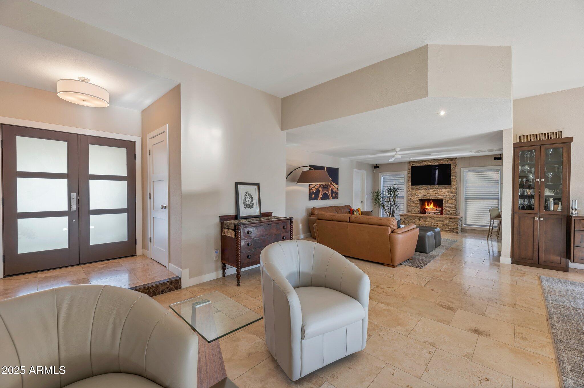 8137 E NASEEM Trail