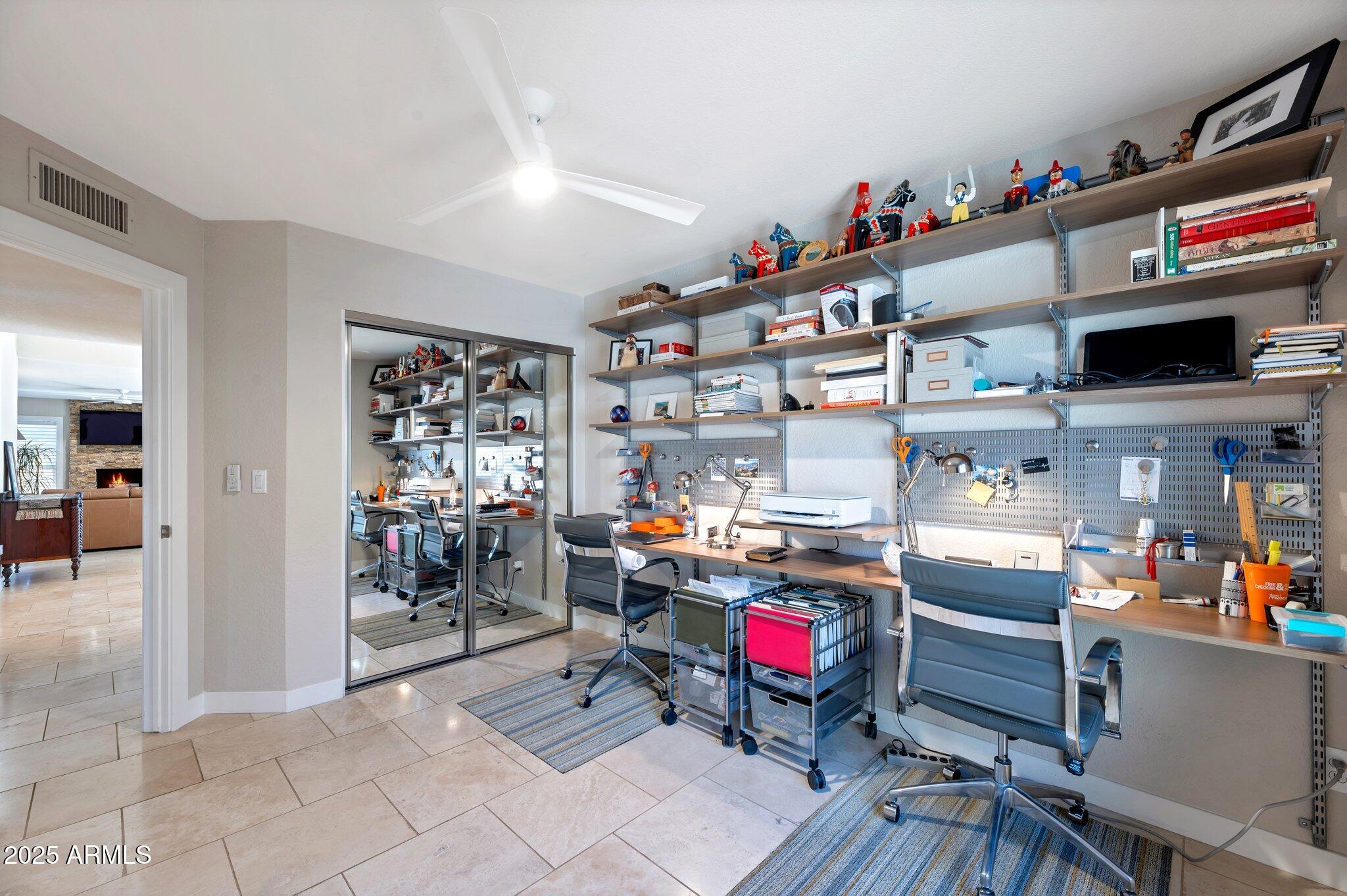 8137 E NASEEM Trail