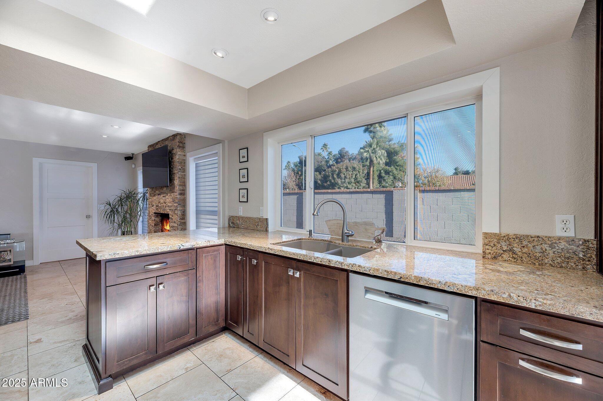 8137 E NASEEM Trail