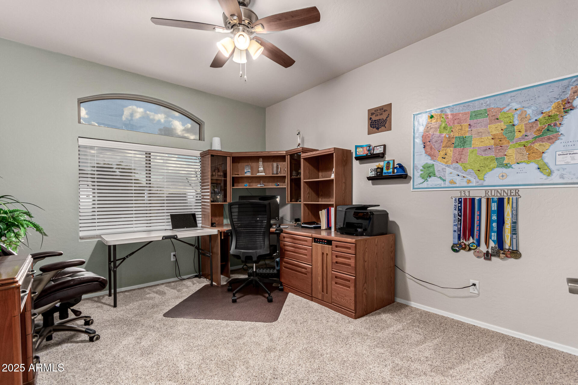 7942 E SUGARLOAF Circle