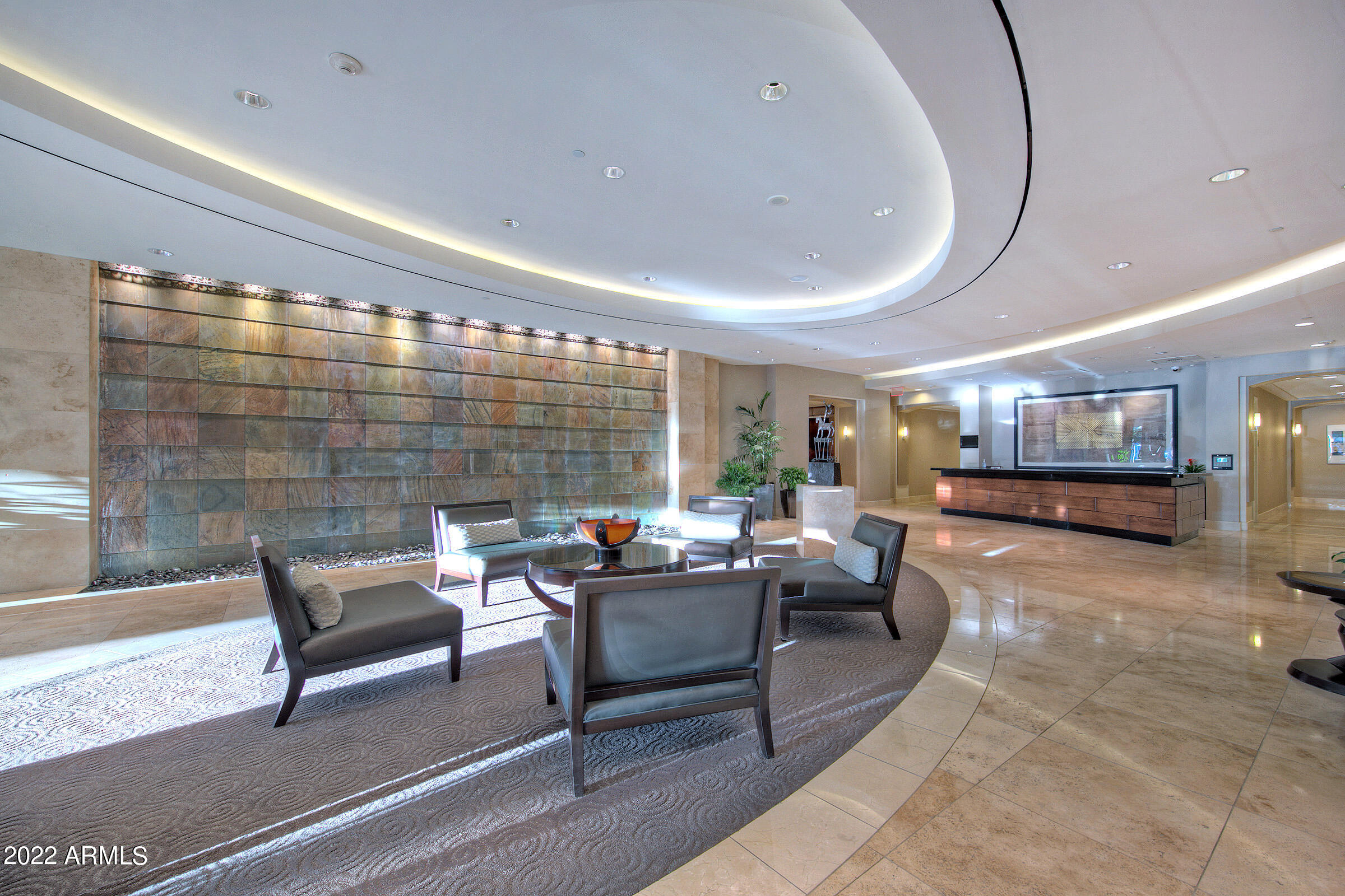 2211 E CAMELBACK Road, 105