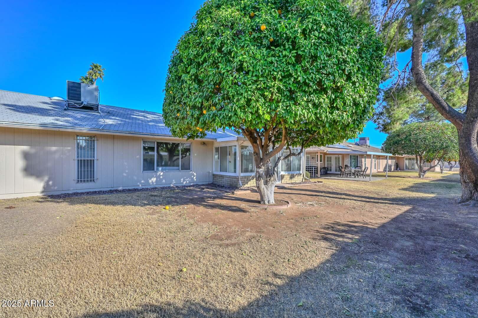 18034 N HIGHWOOD Court