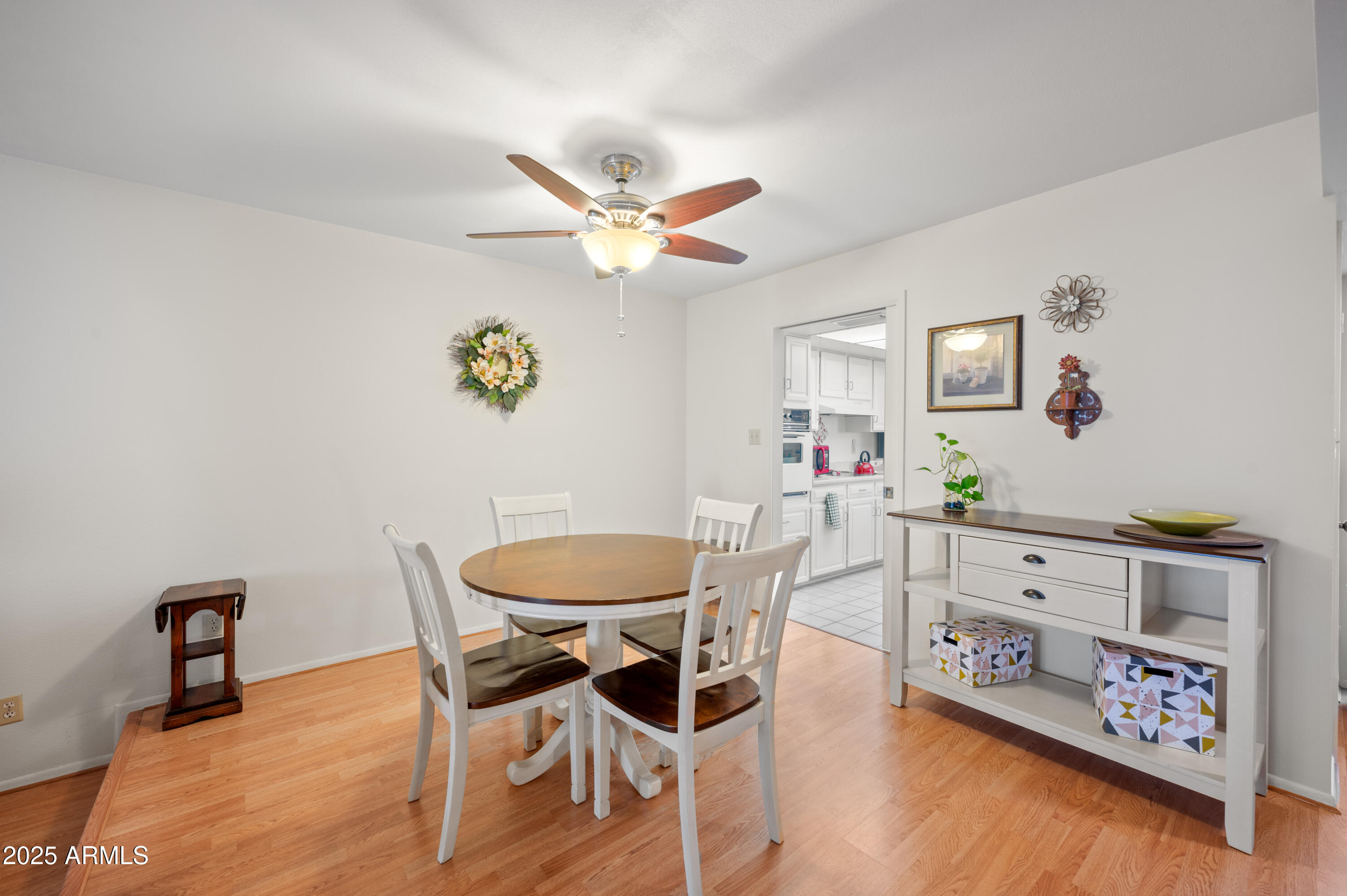 1005 W BERRIDGE Lane