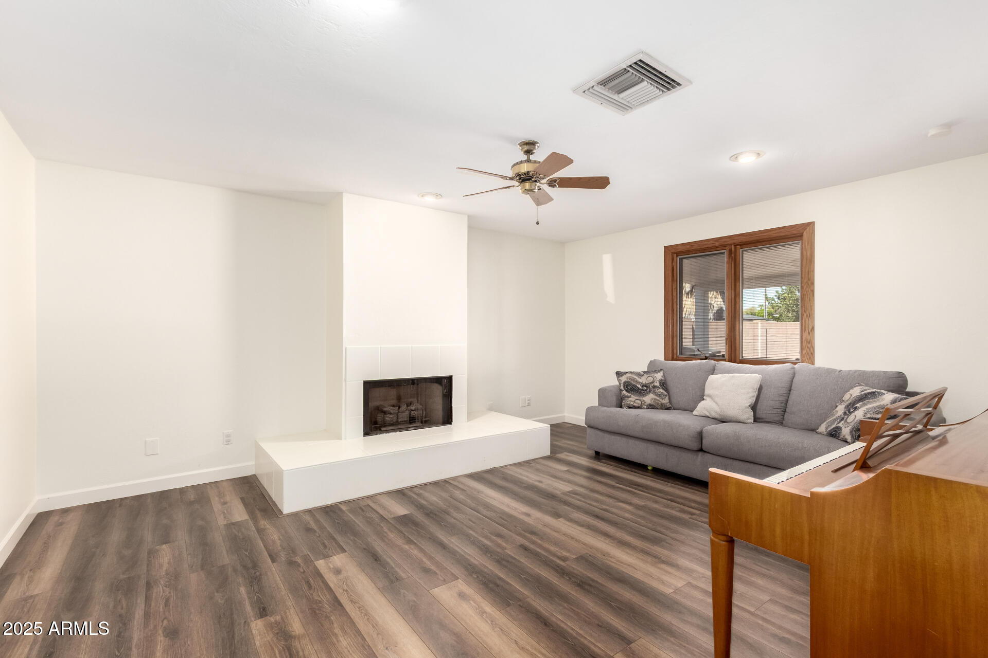 3028 E Highland Avenue
