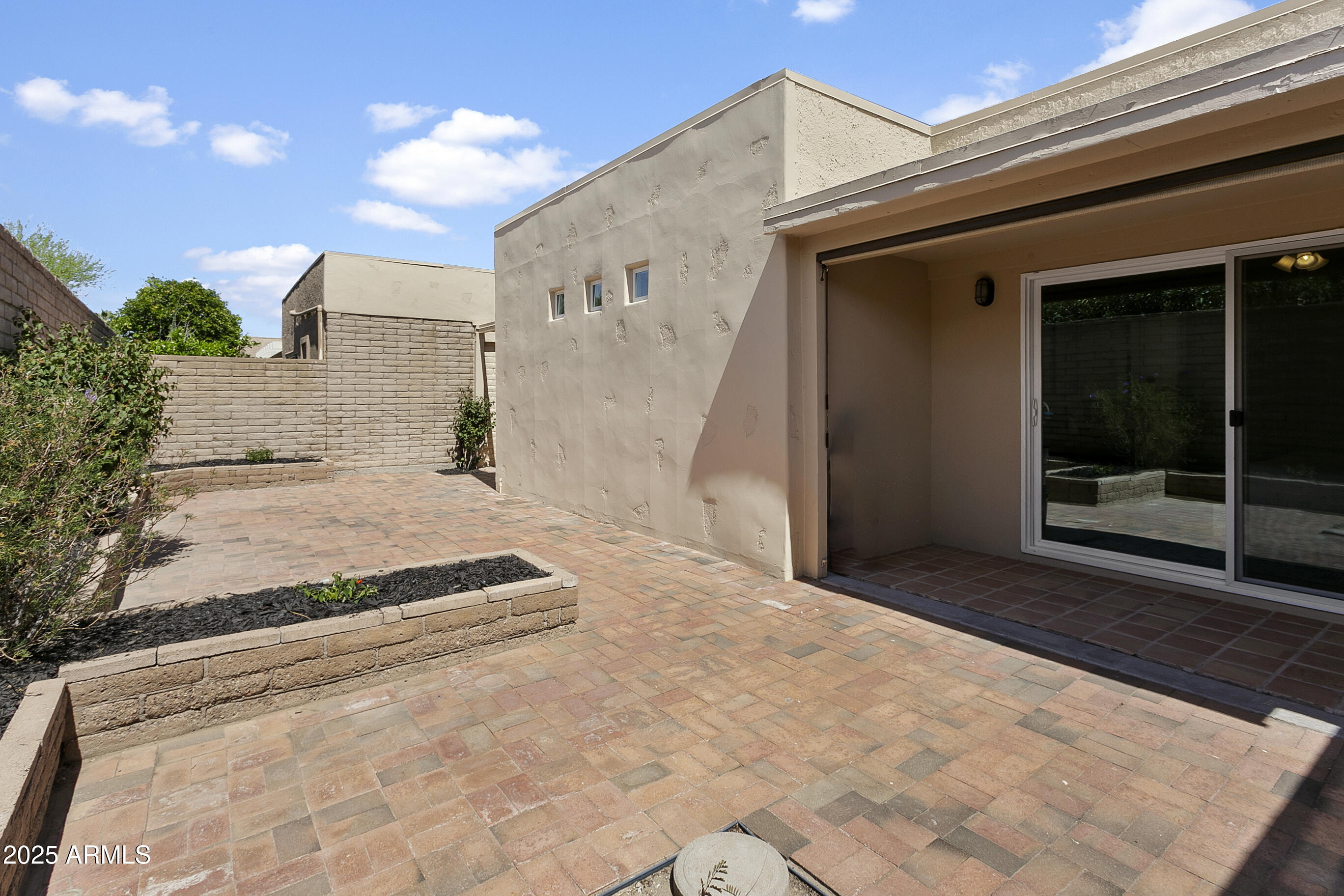 5346 N 78TH Way