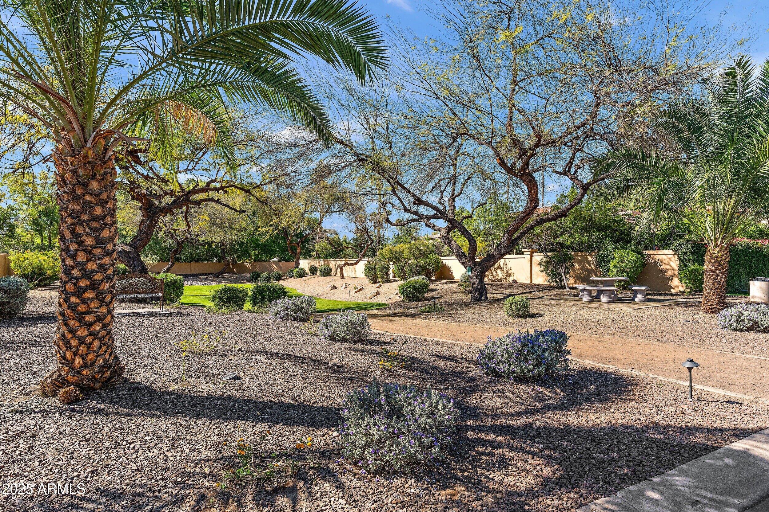 6137 E PARADISE Drive