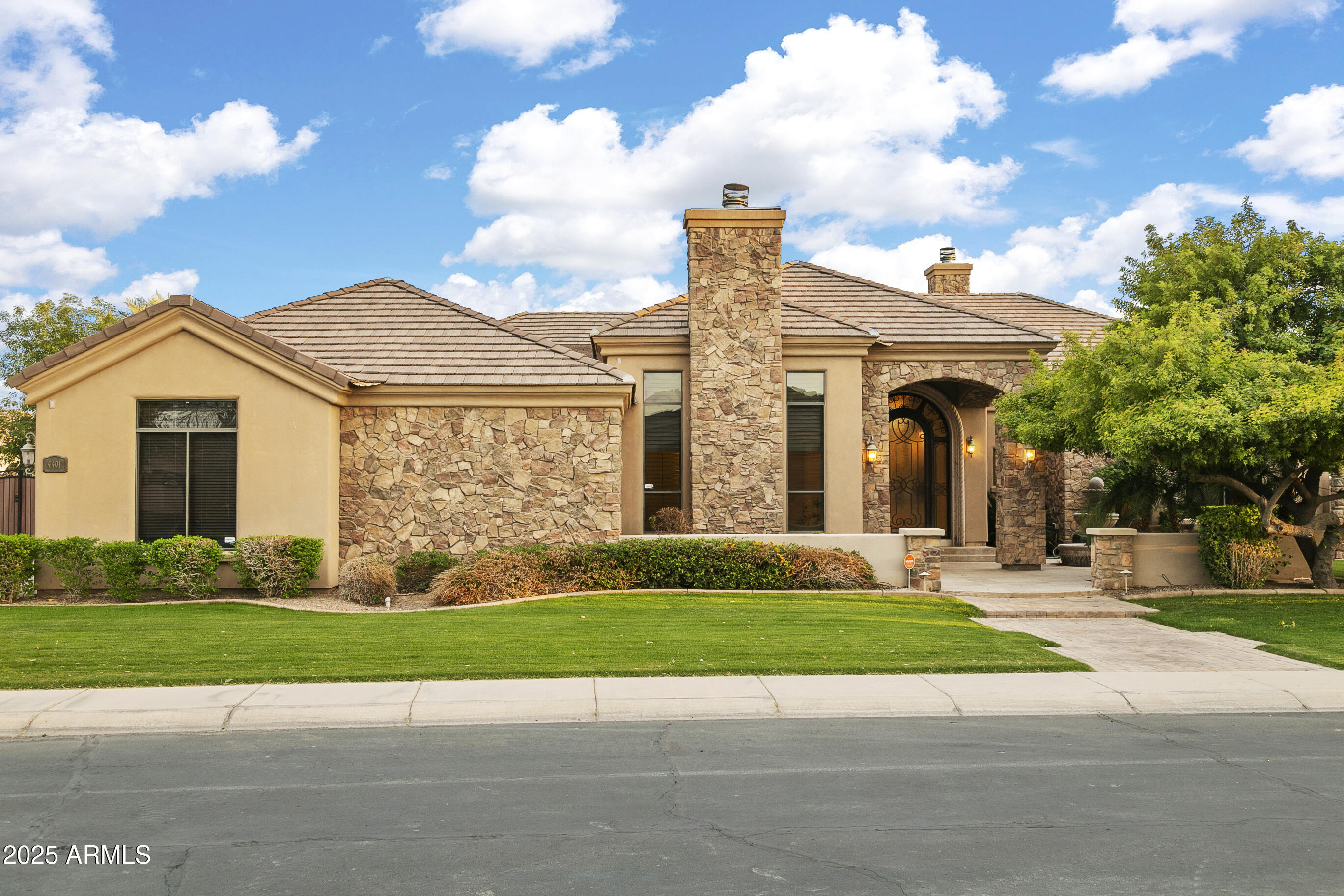 4401 E TAURUS Place