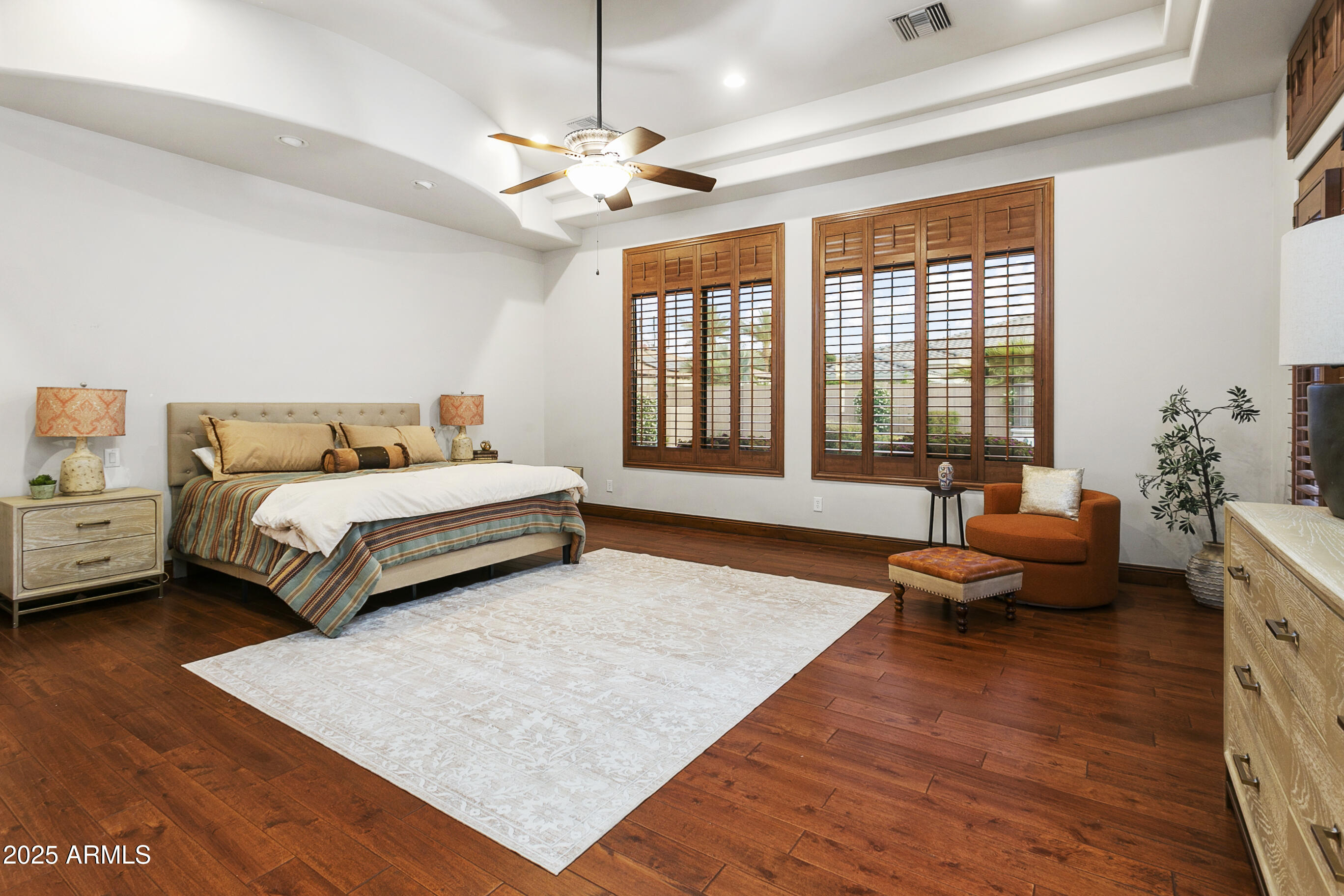 4401 E TAURUS Place