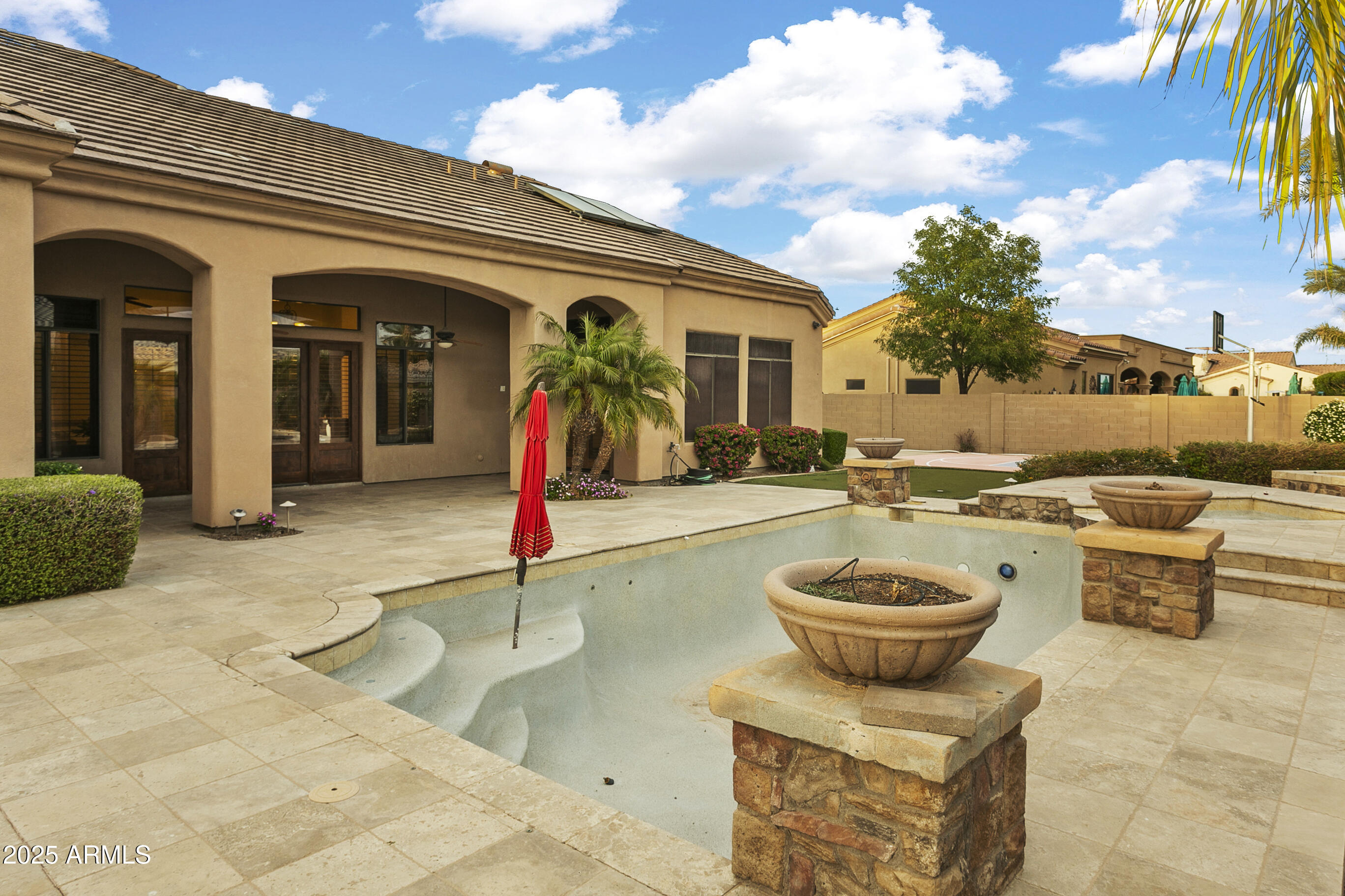 4401 E TAURUS Place