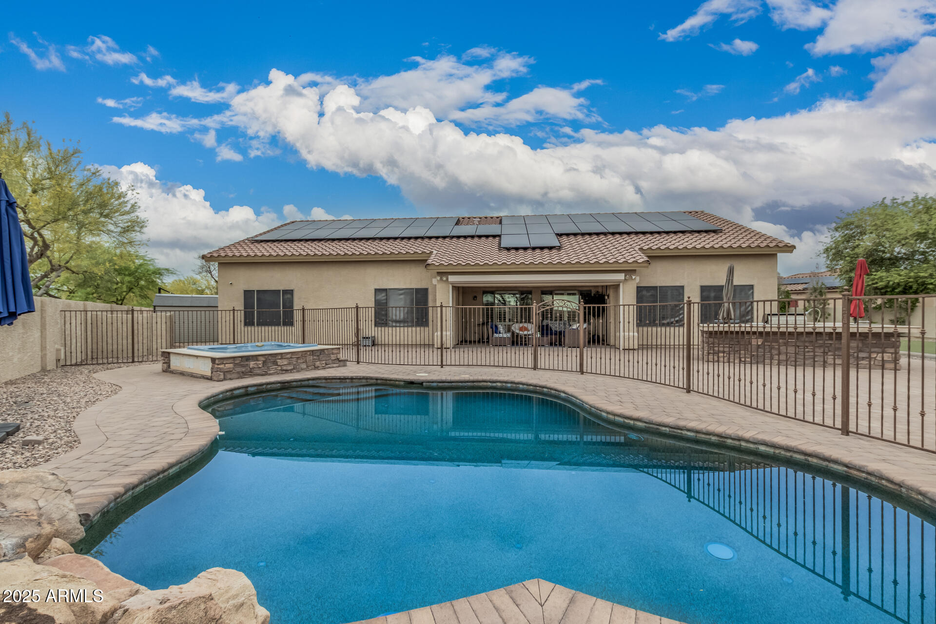 11511 E CHESTNUT Court