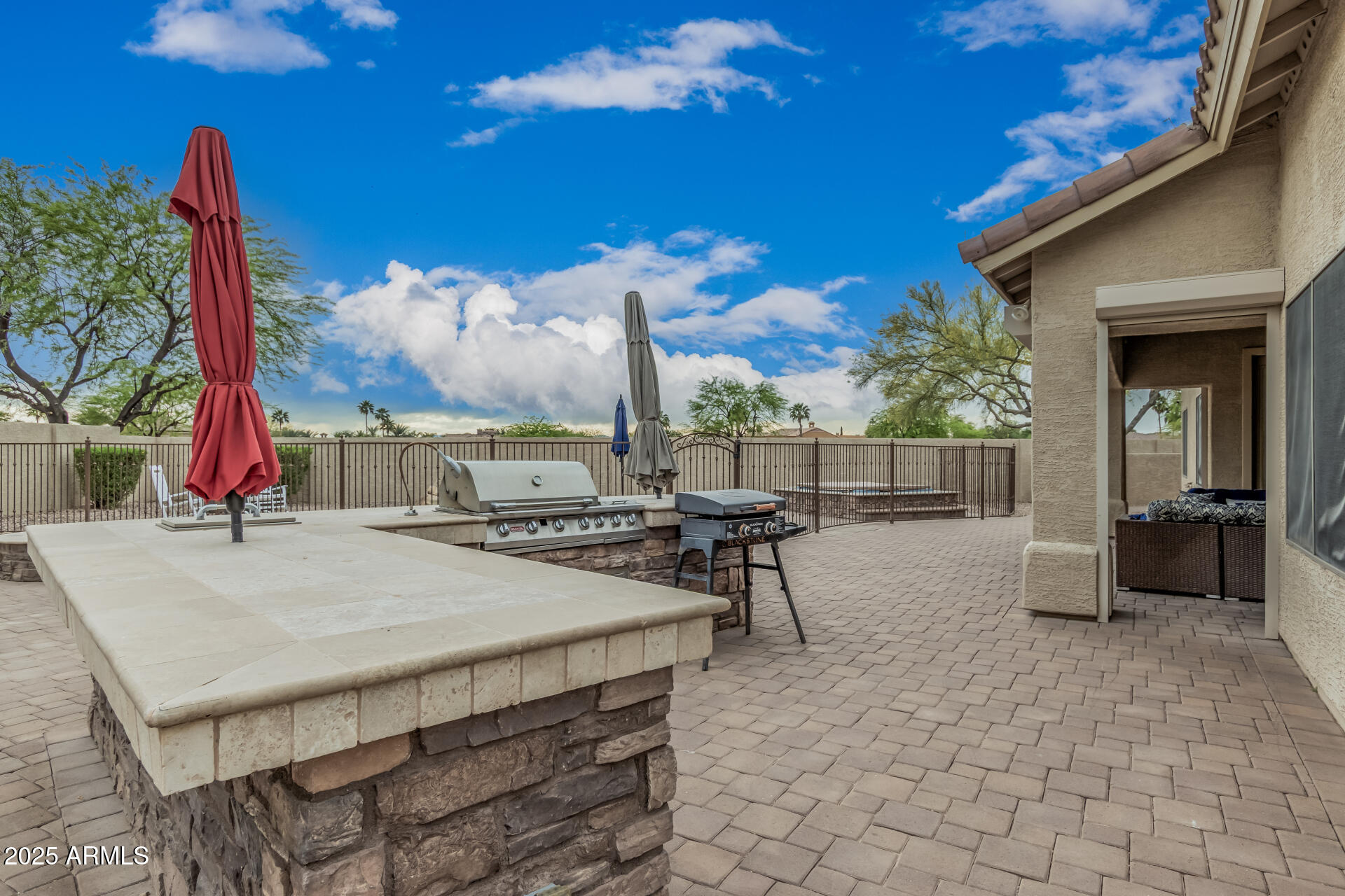 11511 E CHESTNUT Court