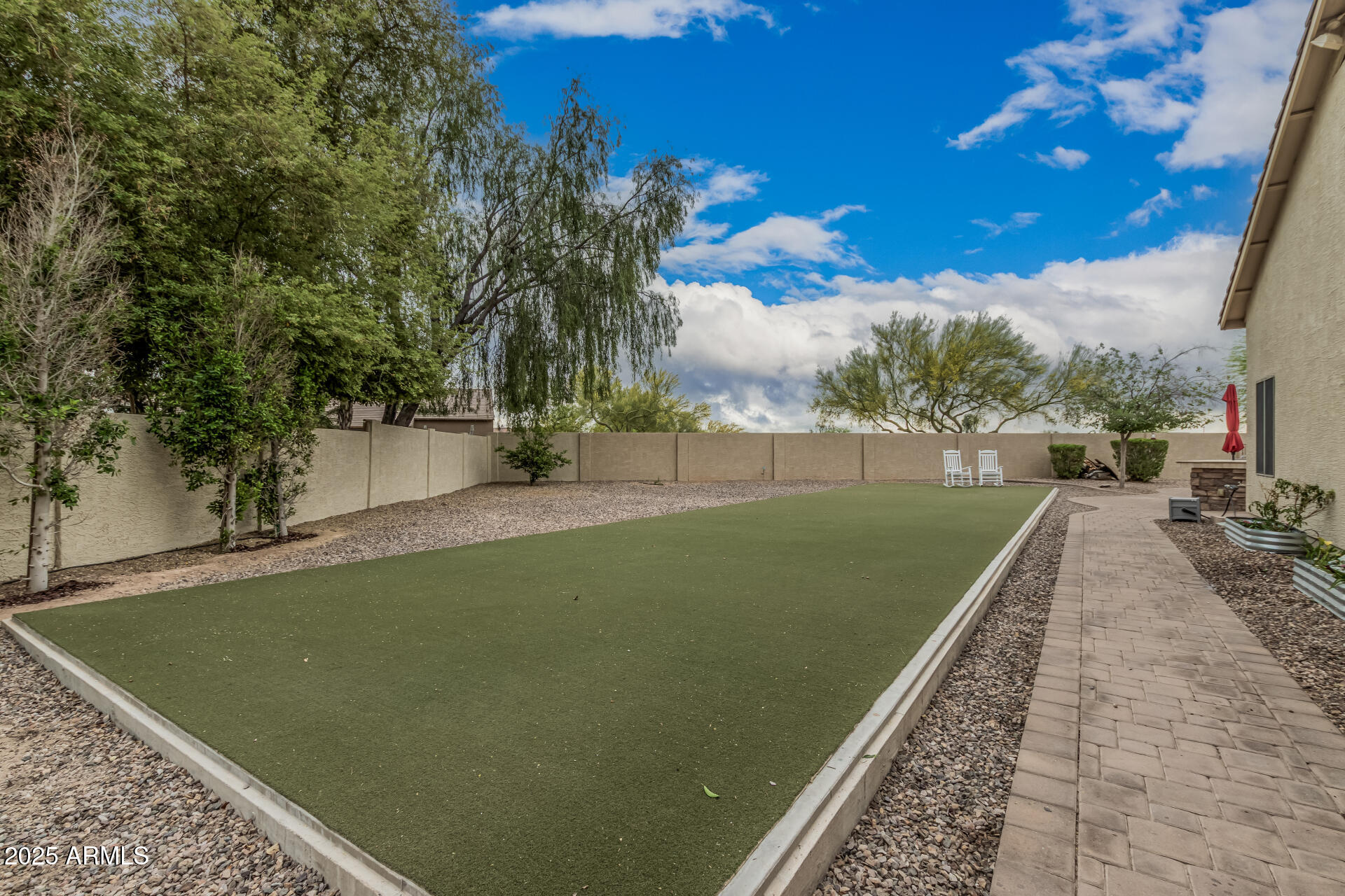 11511 E CHESTNUT Court