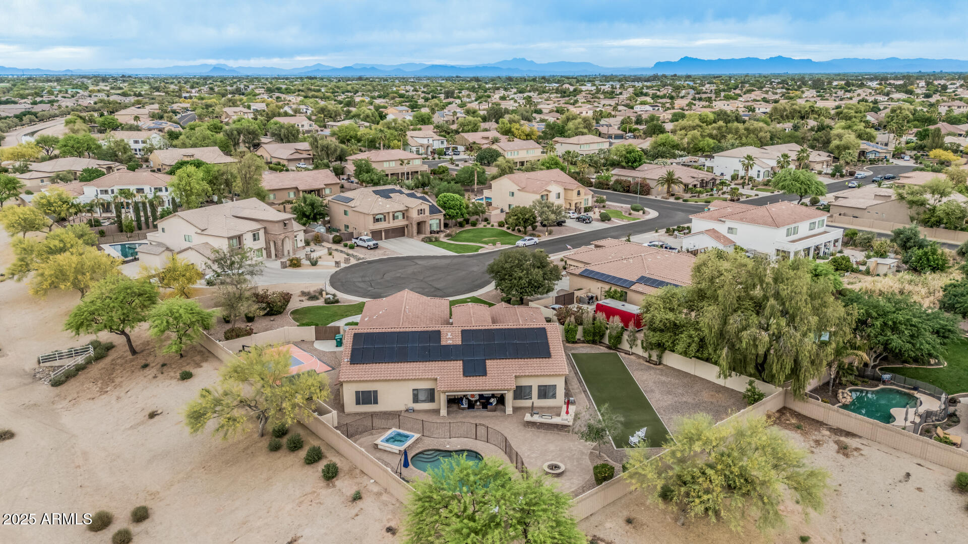 11511 E CHESTNUT Court