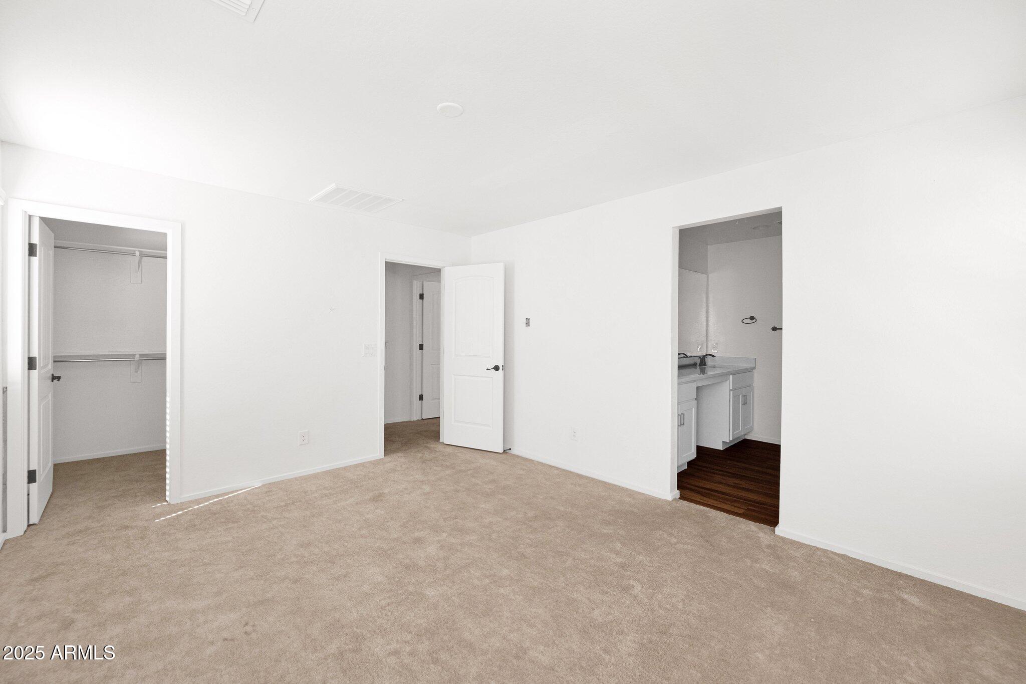 16875 N 12TH Street, 33