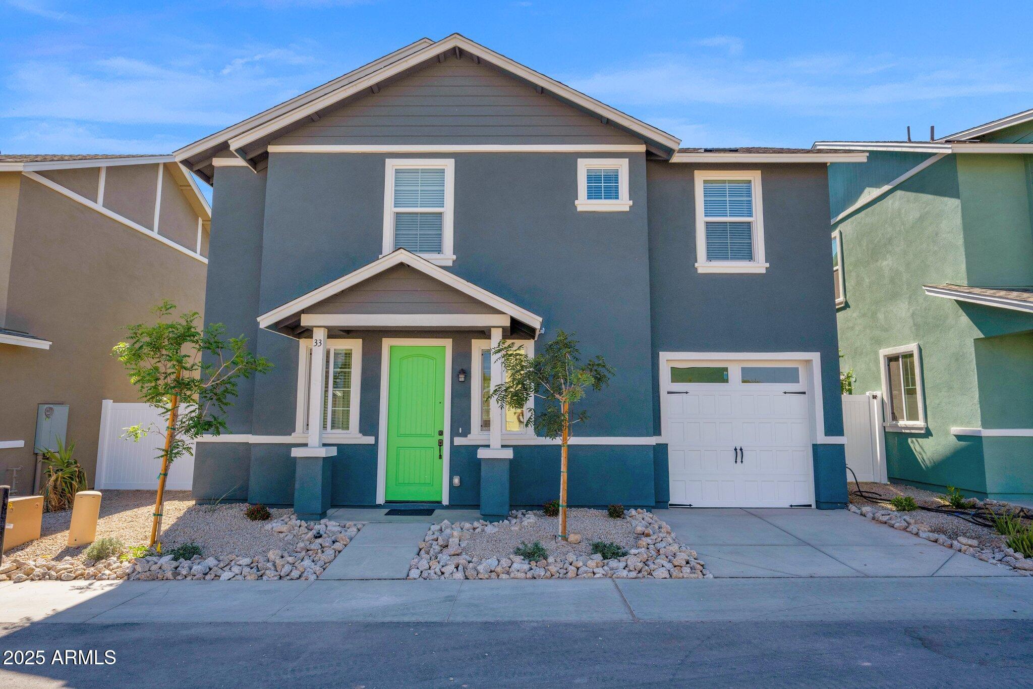 16875 N 12TH Street, 33