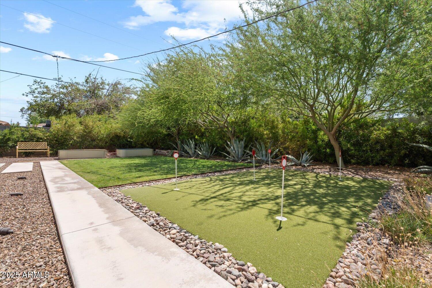 1117 W Glenrosa Avenue