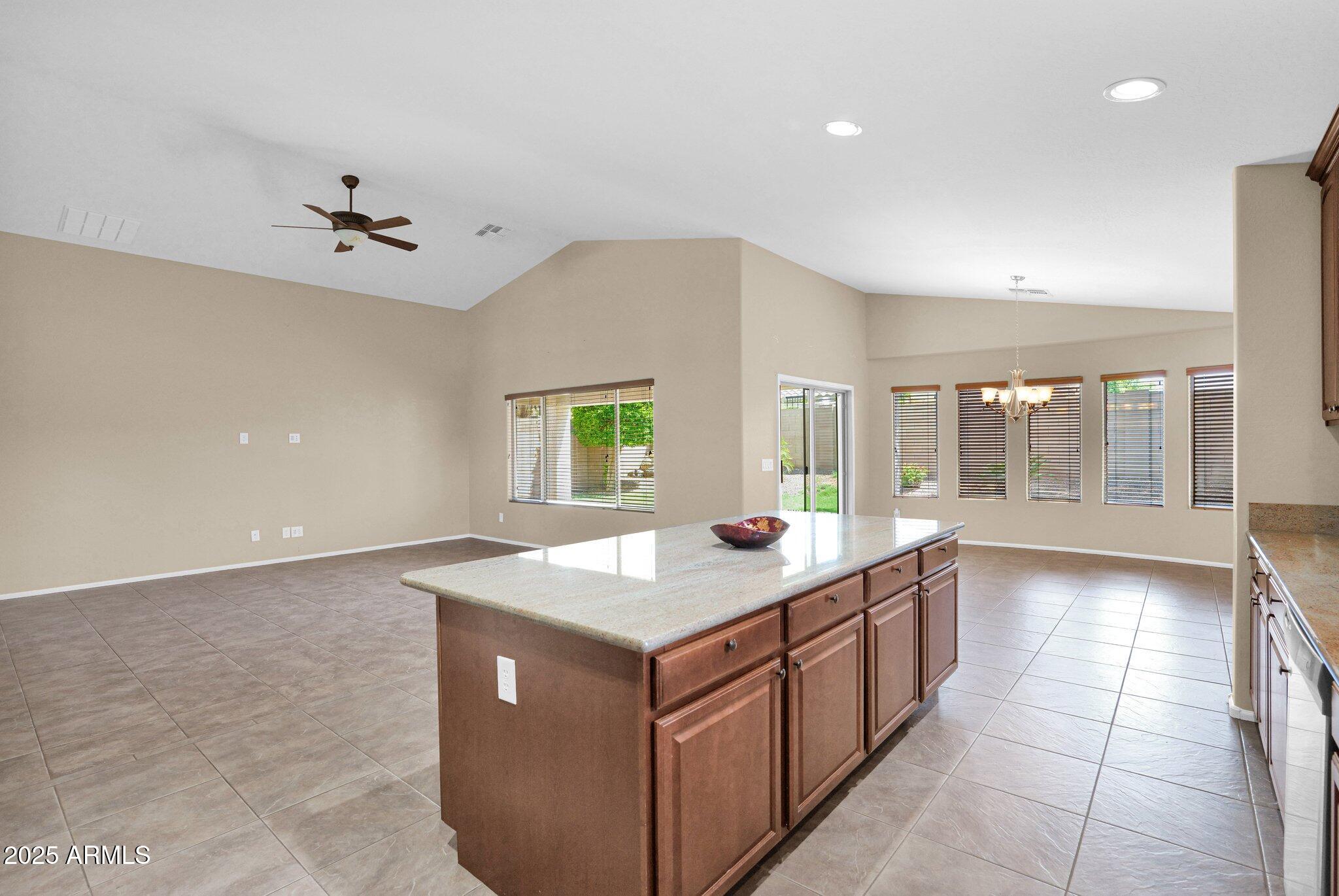 2620 E RUSTLING OAKS Lane