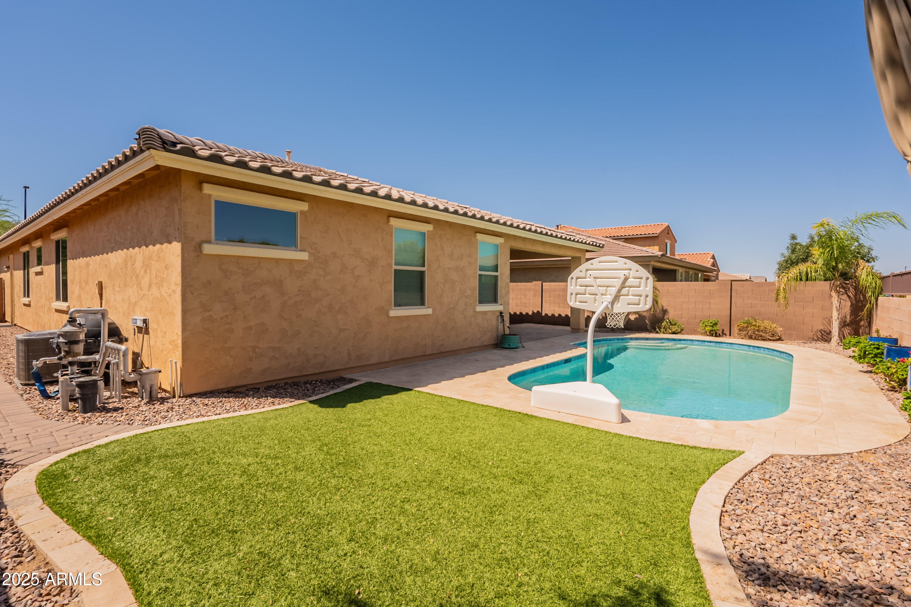 2680 E DANIEL Drive