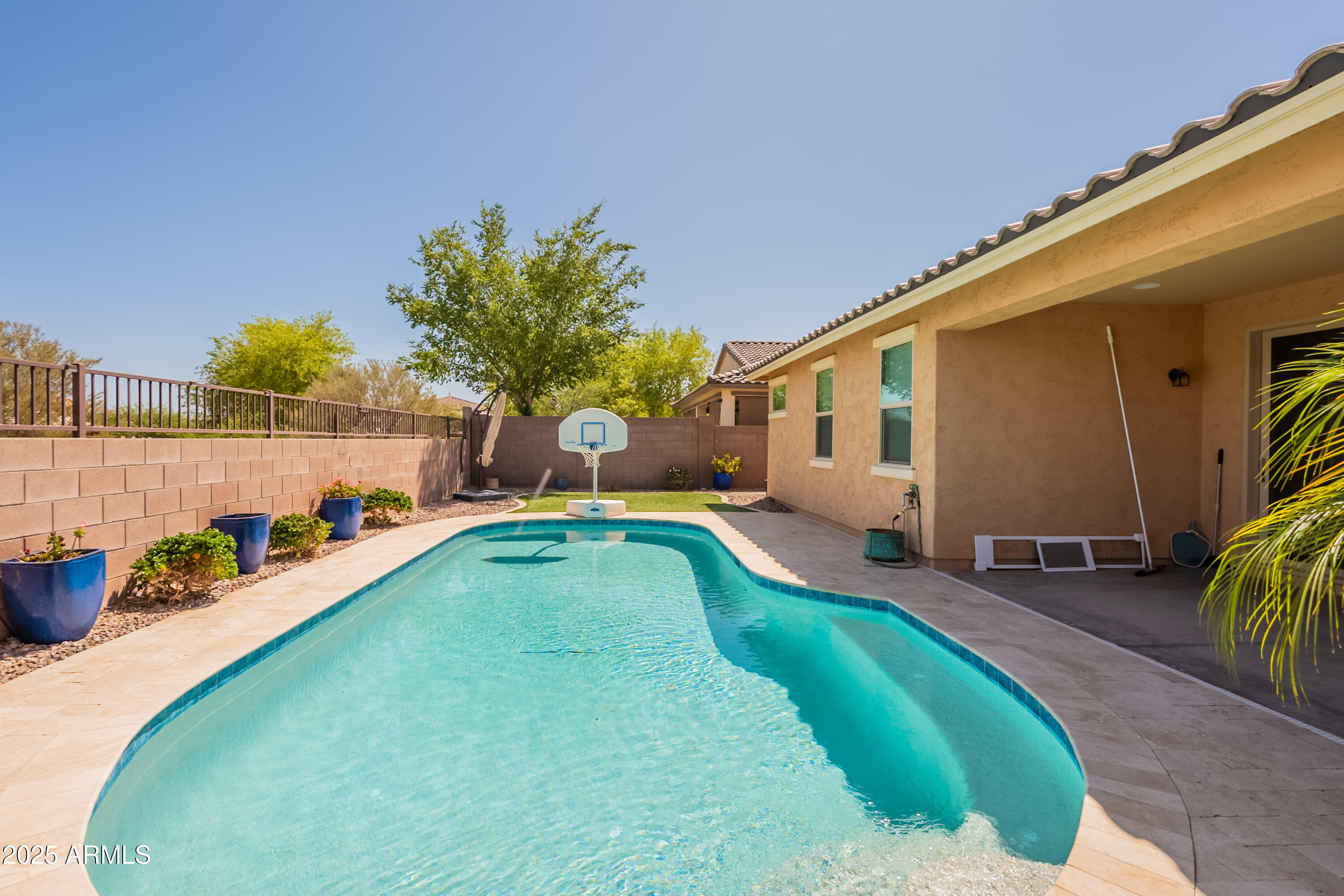 2680 E DANIEL Drive