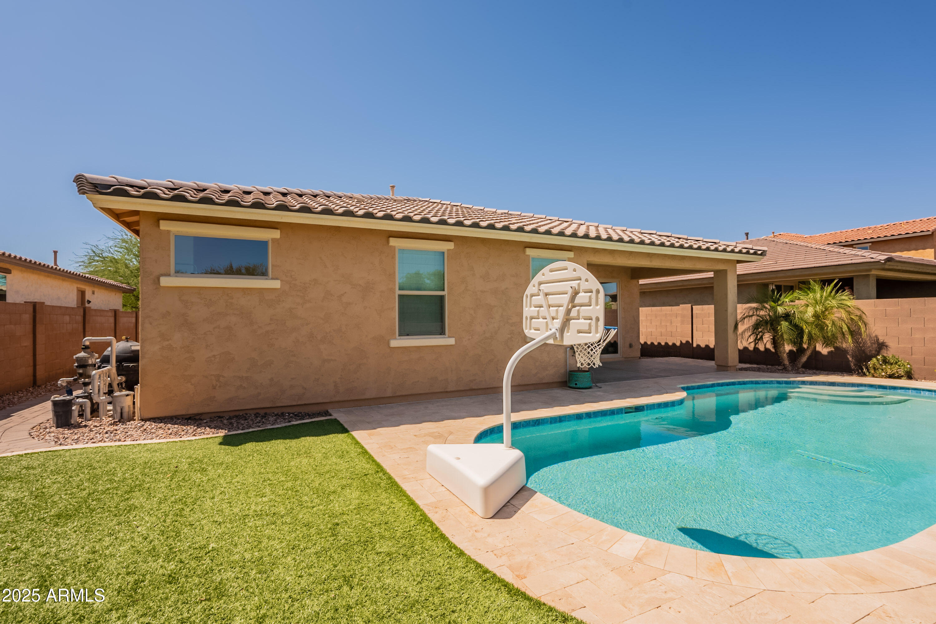 2680 E DANIEL Drive
