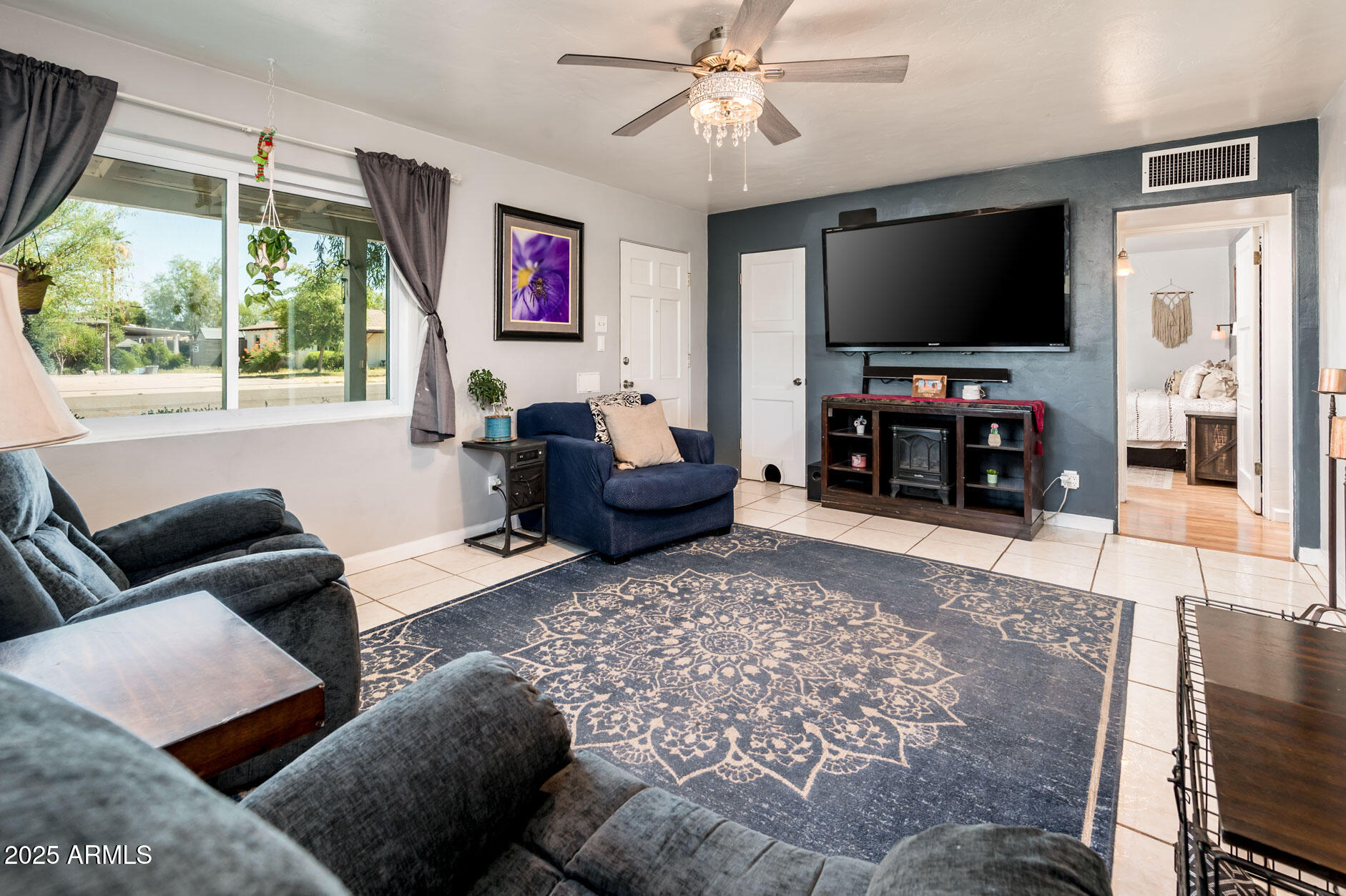 2221 W MITCHELL Drive