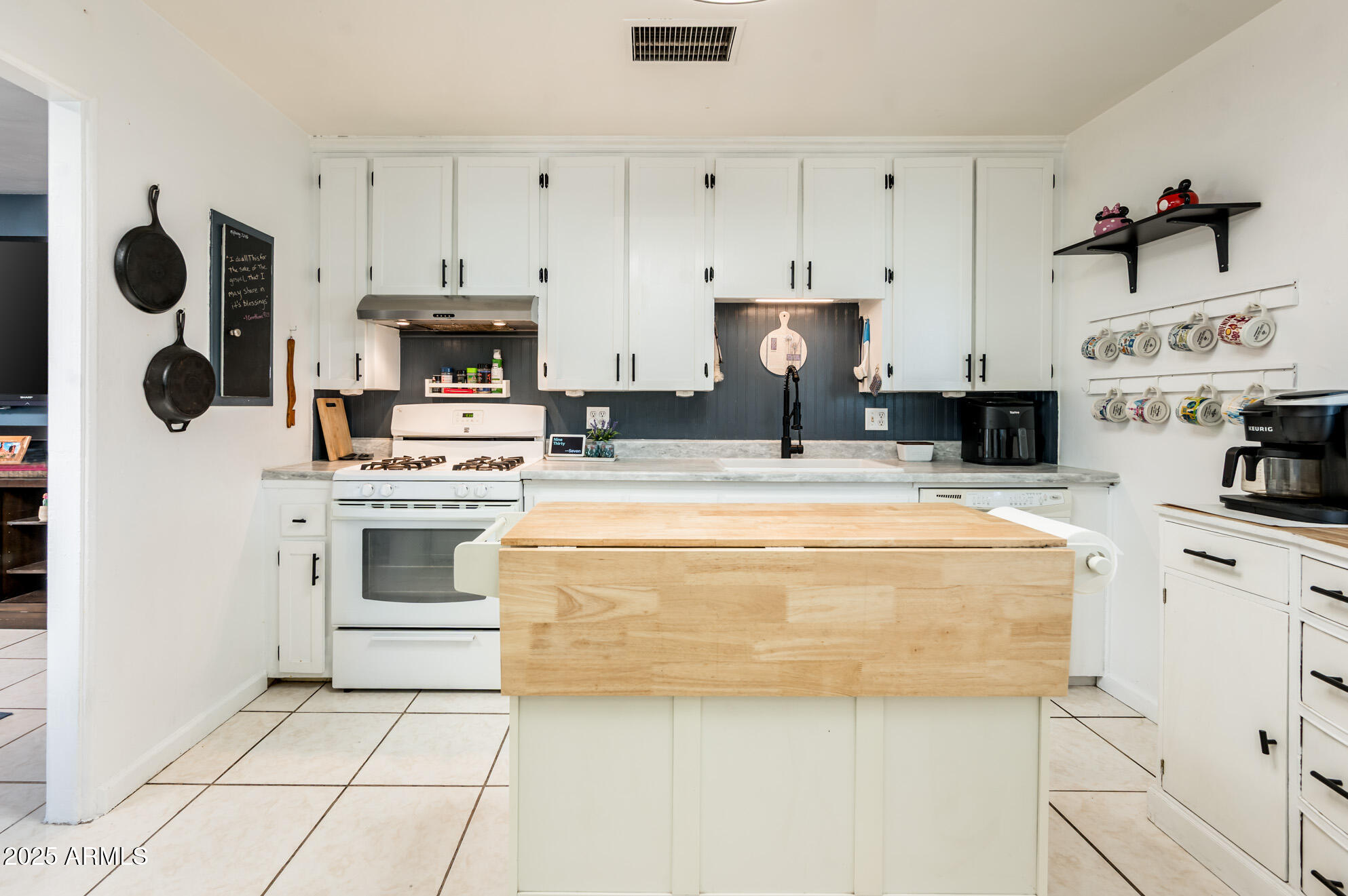 2221 W MITCHELL Drive