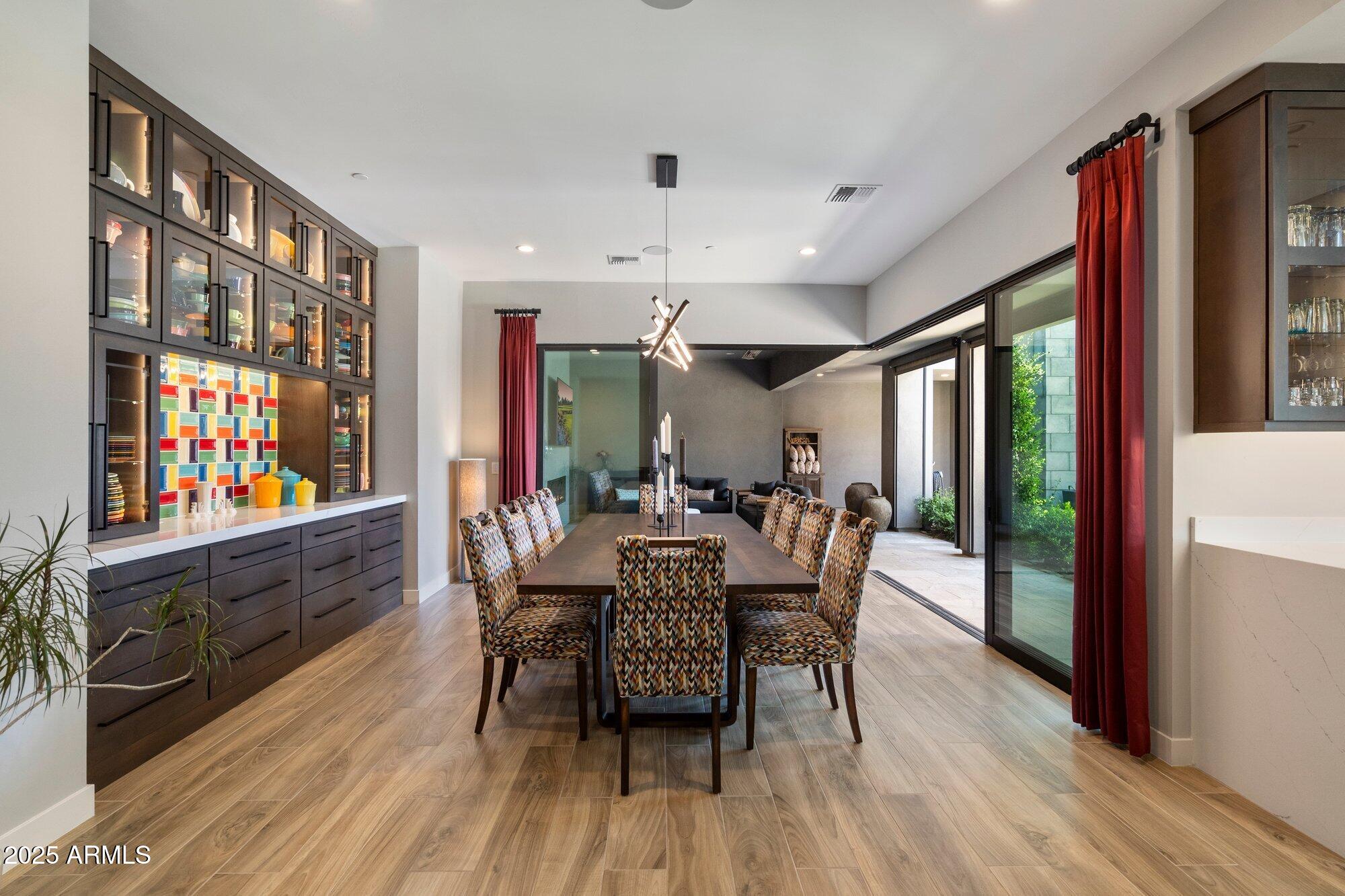 11946 E CAVEDALE Drive