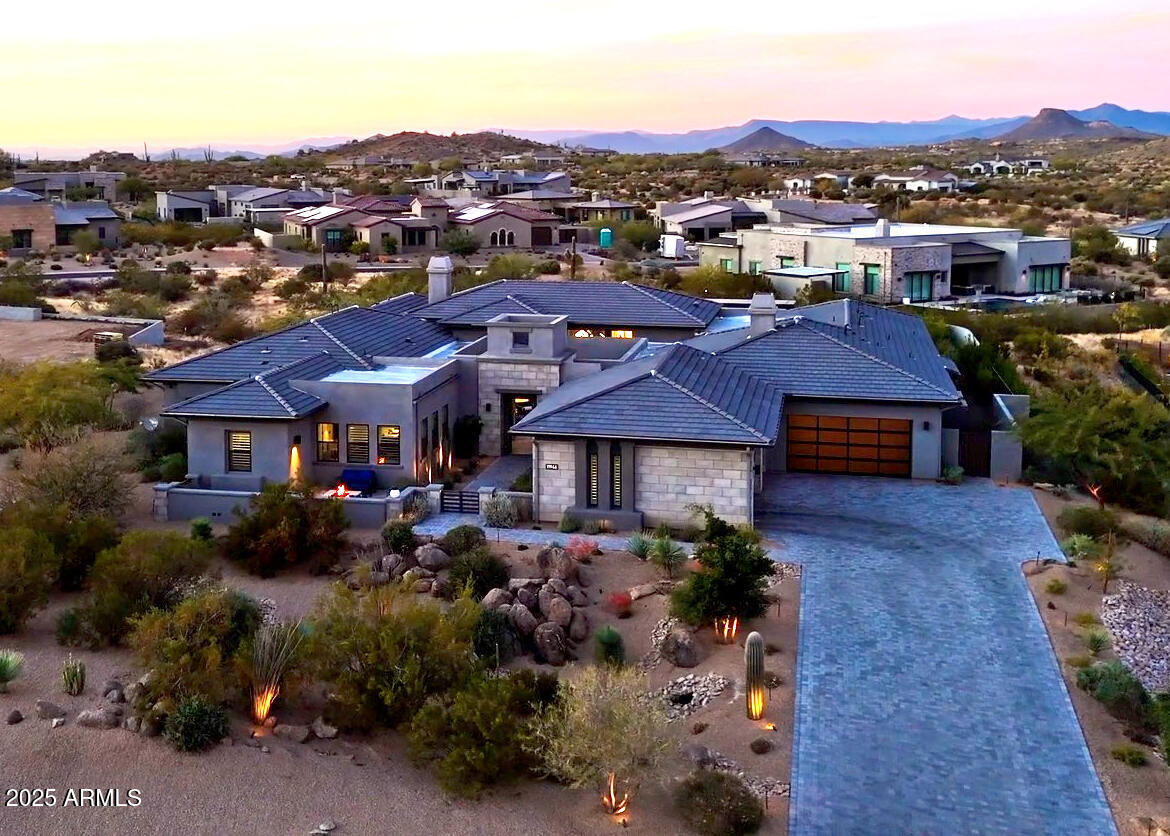 11946 E CAVEDALE Drive