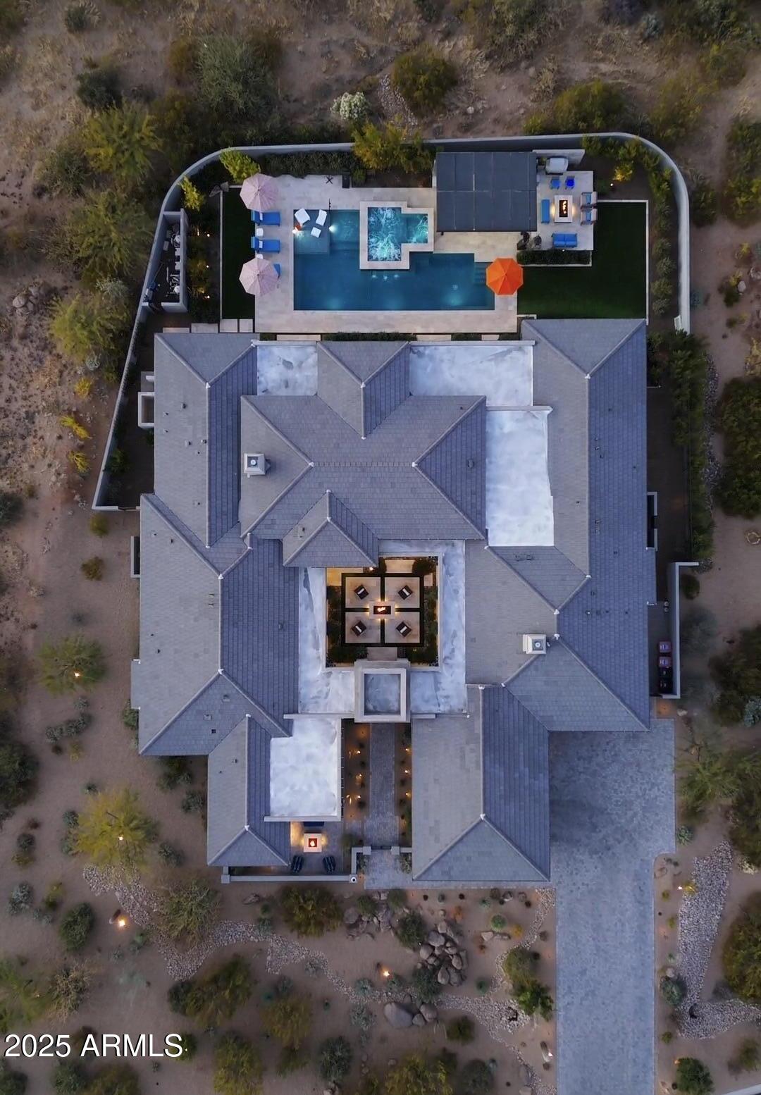 11946 E CAVEDALE Drive