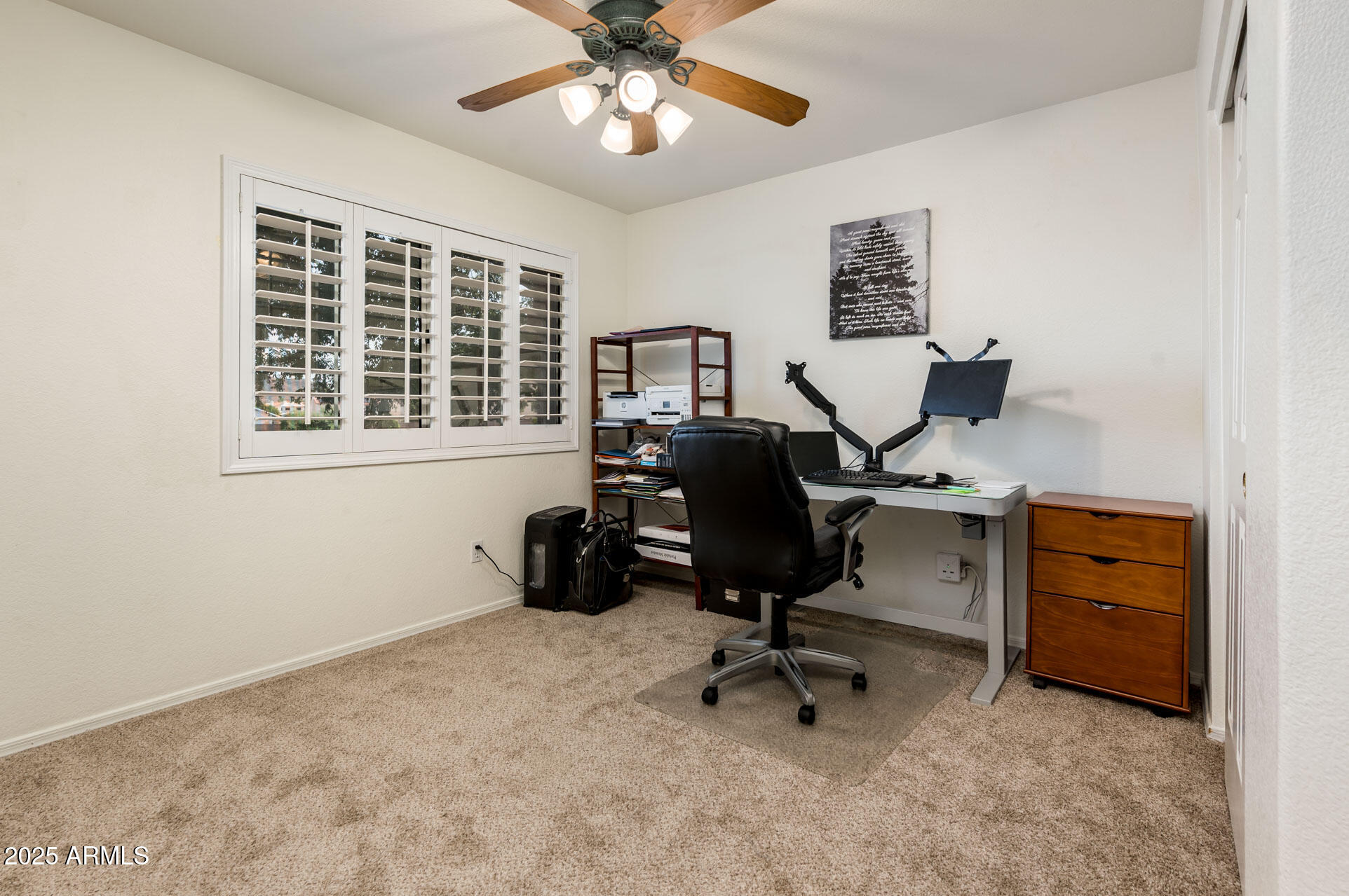 5393 W KERRY Lane