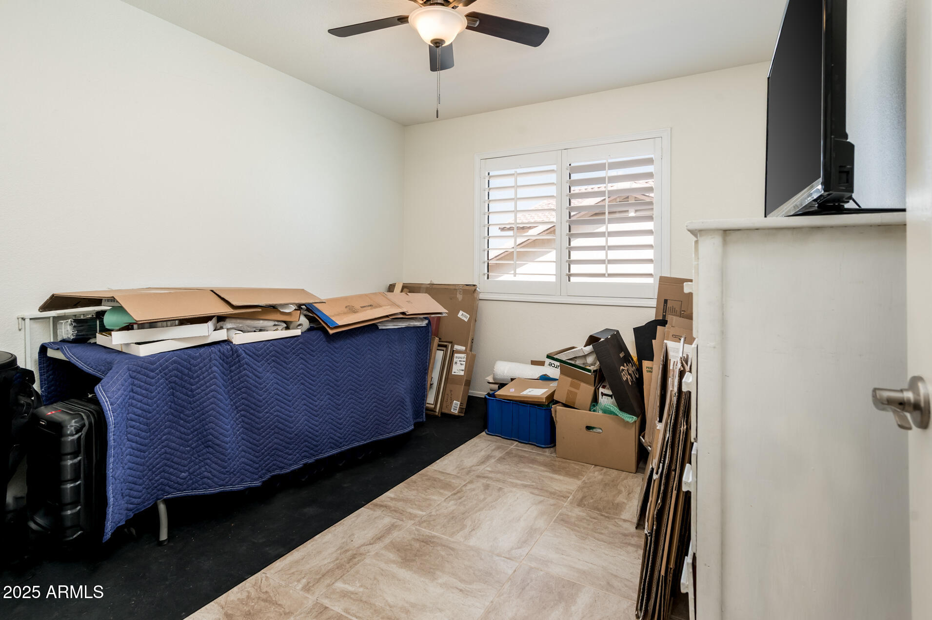 5393 W KERRY Lane