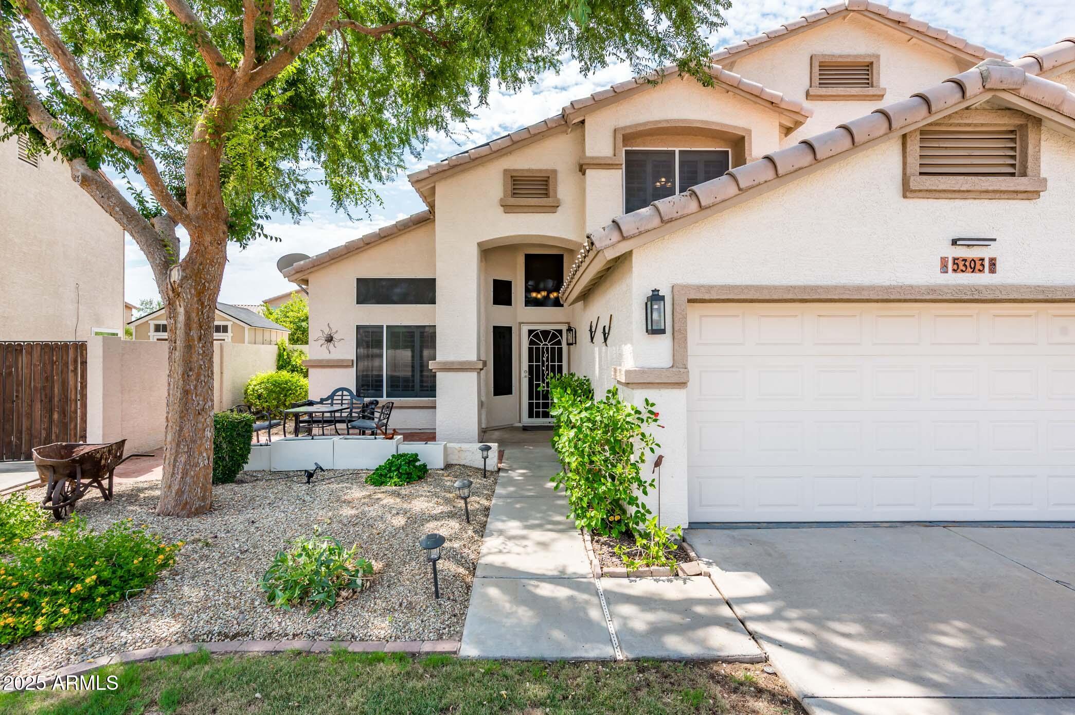 5393 W KERRY Lane