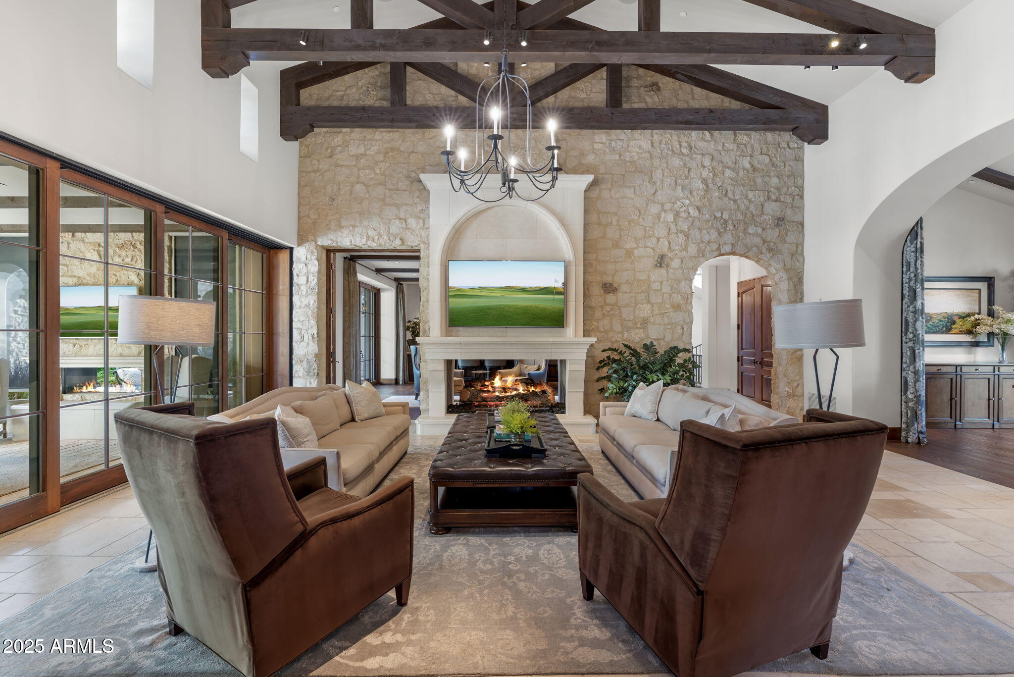 621 W SUNSHINE Place