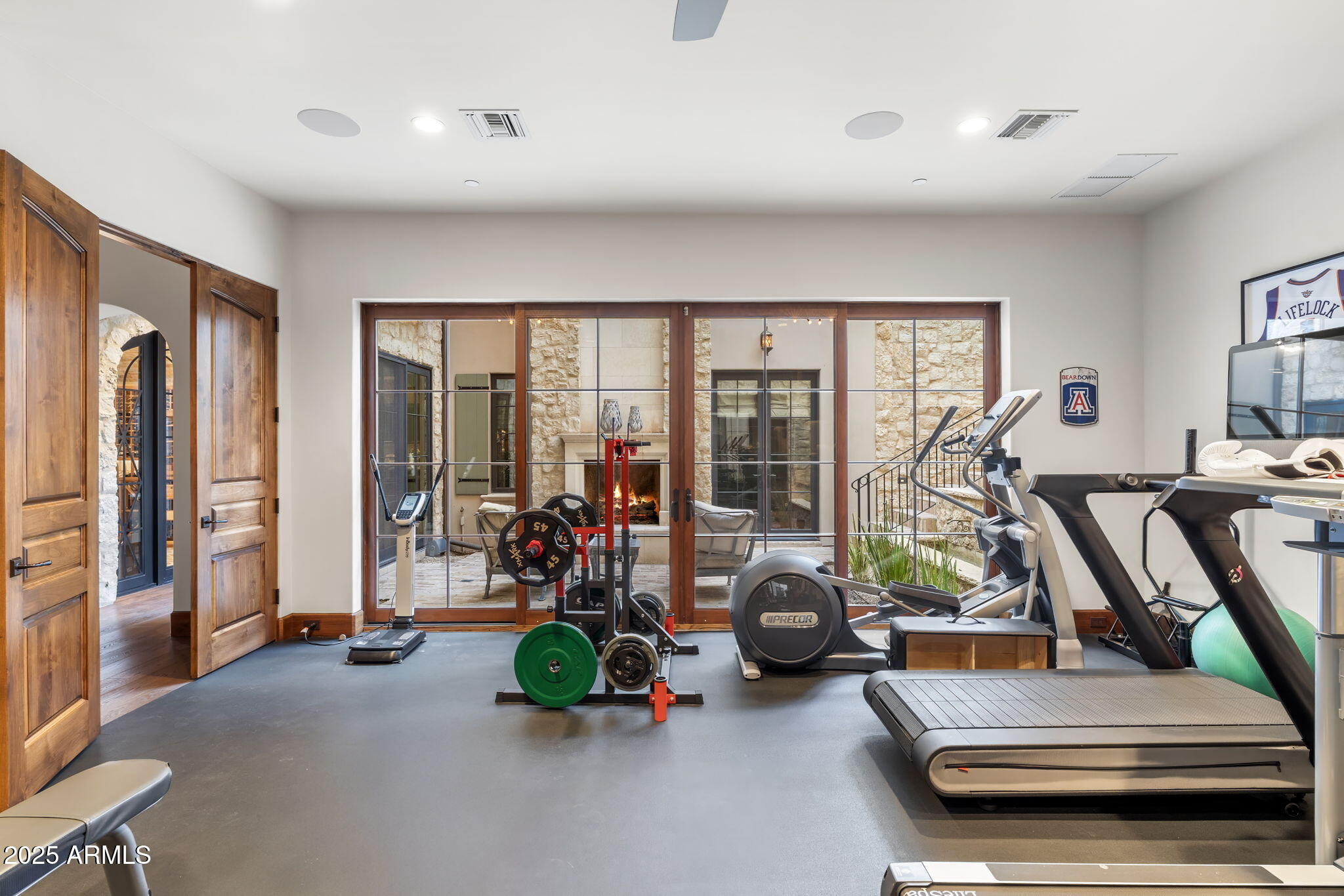 621 W SUNSHINE Place