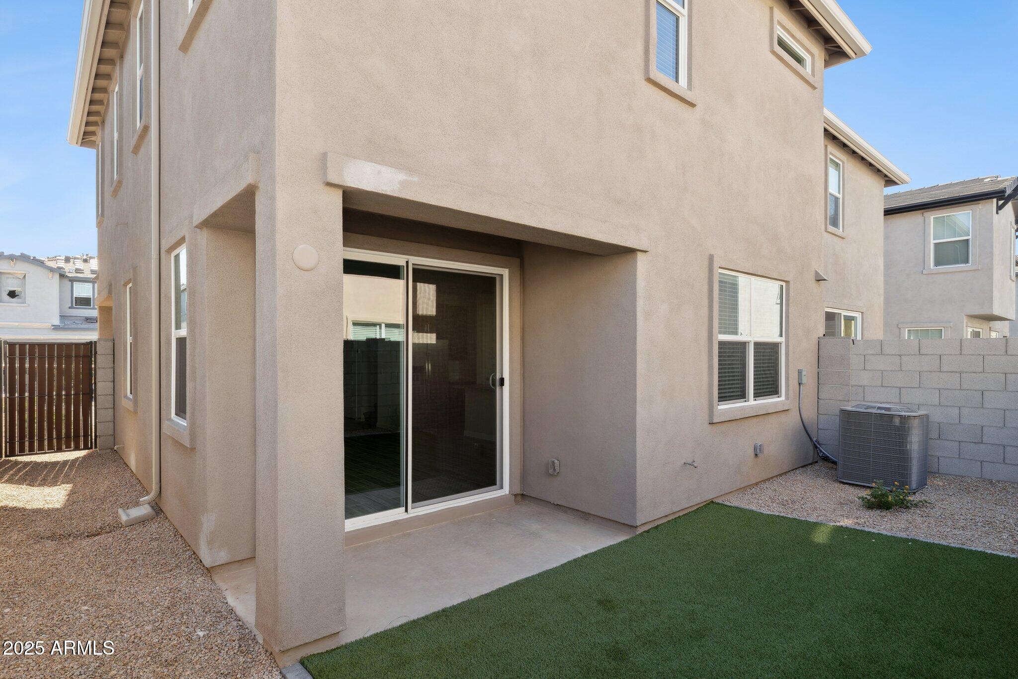 5830 E ZACHARY Drive