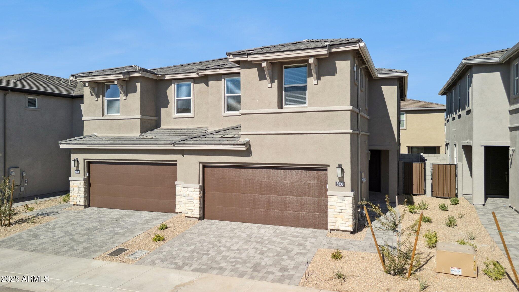 5830 E ZACHARY Drive
