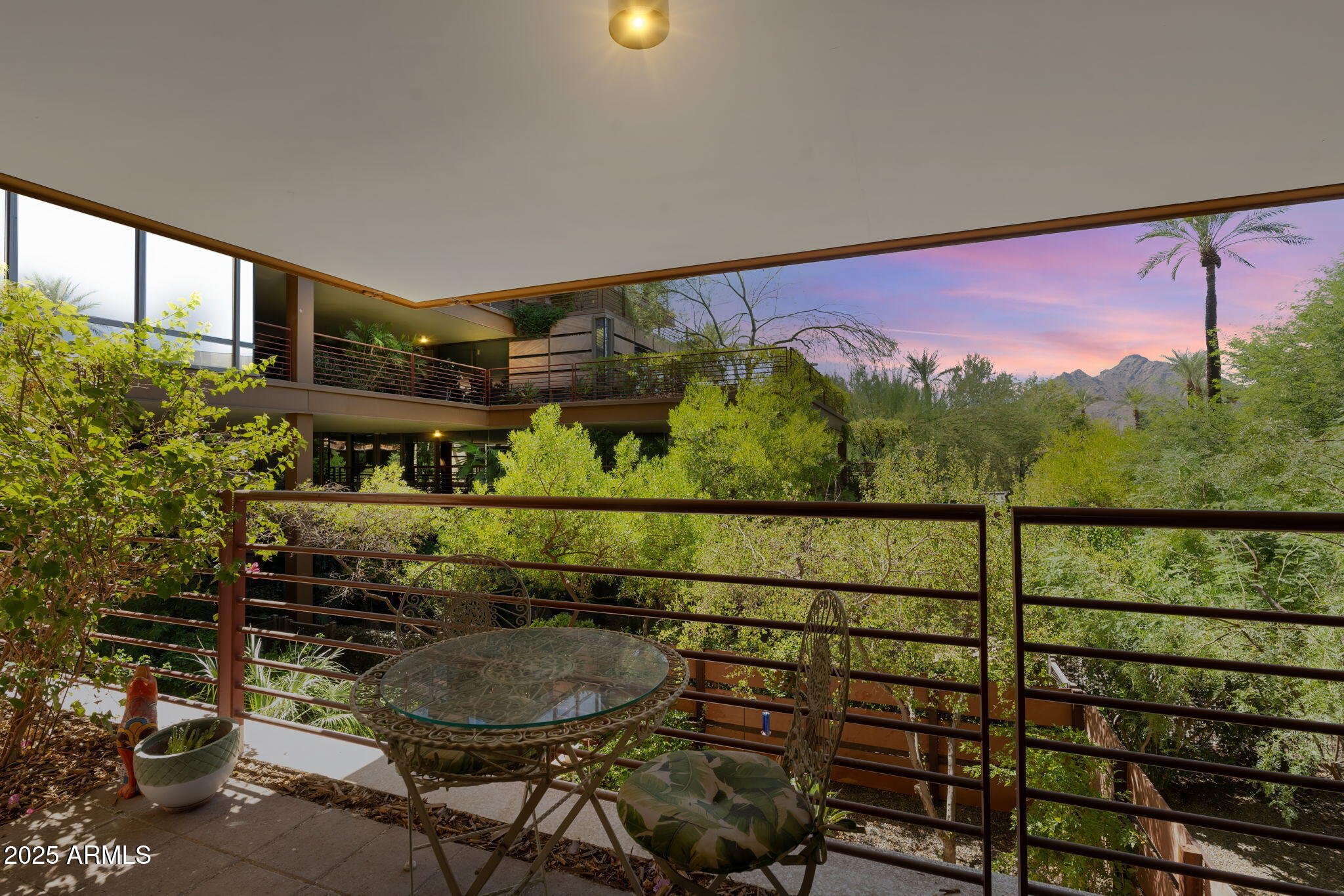 7121 E RANCHO VISTA Drive, 2003